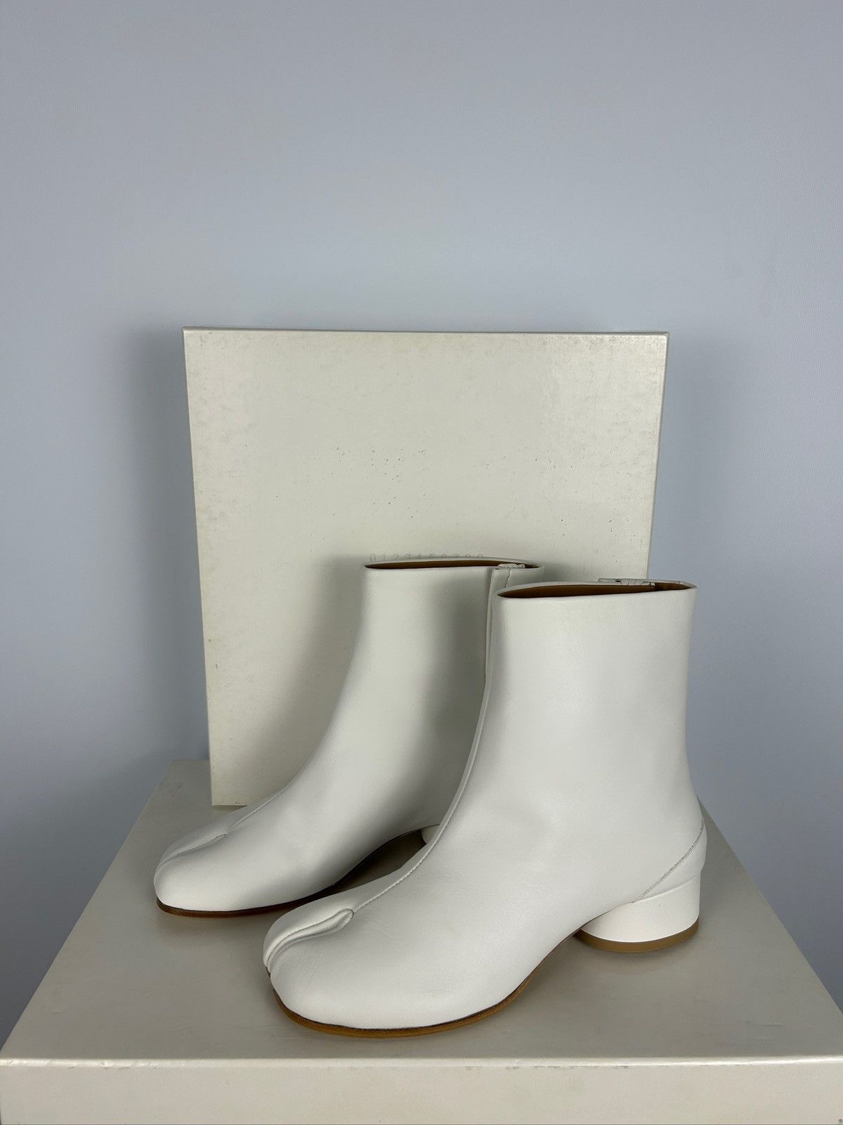 Maison Margiela Tabi margiela Size US 6 / IT 36 - 2 Thumbnail