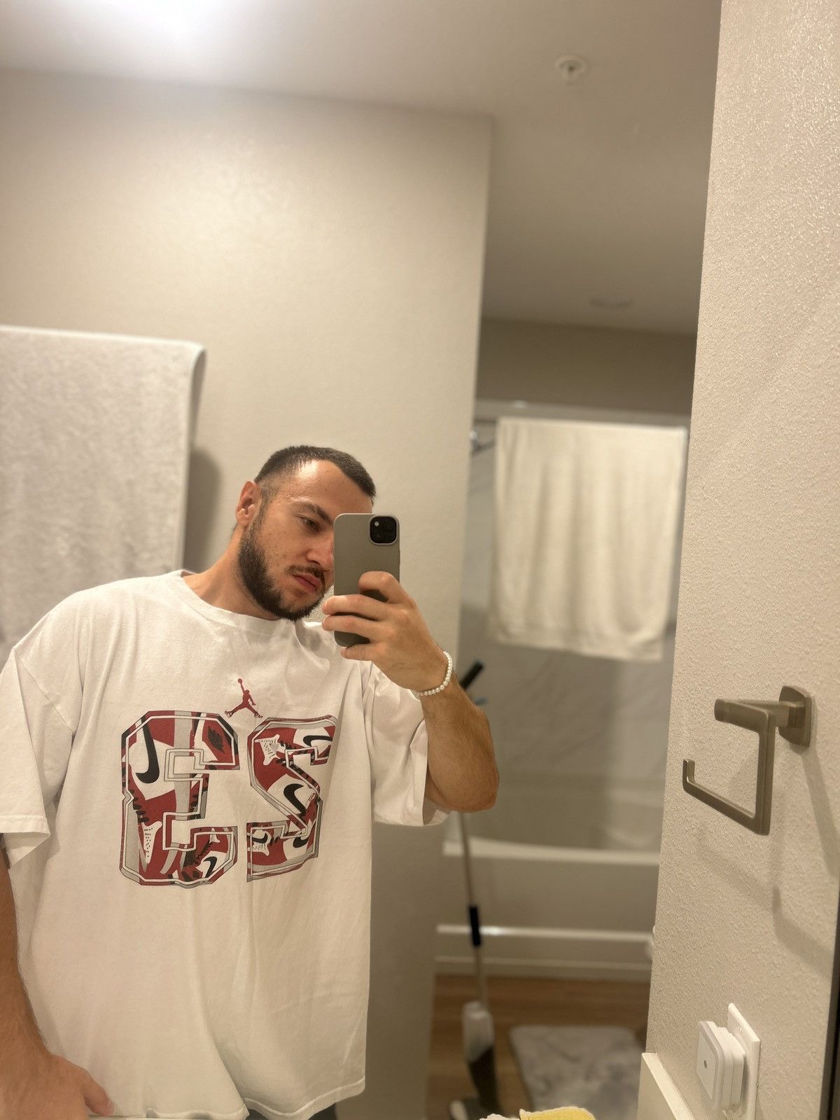 Jordan Brand × Nike Vintage Chicago Bulls Tee / XXL Size US XXL / EU 58 / 5 - 6 Thumbnail