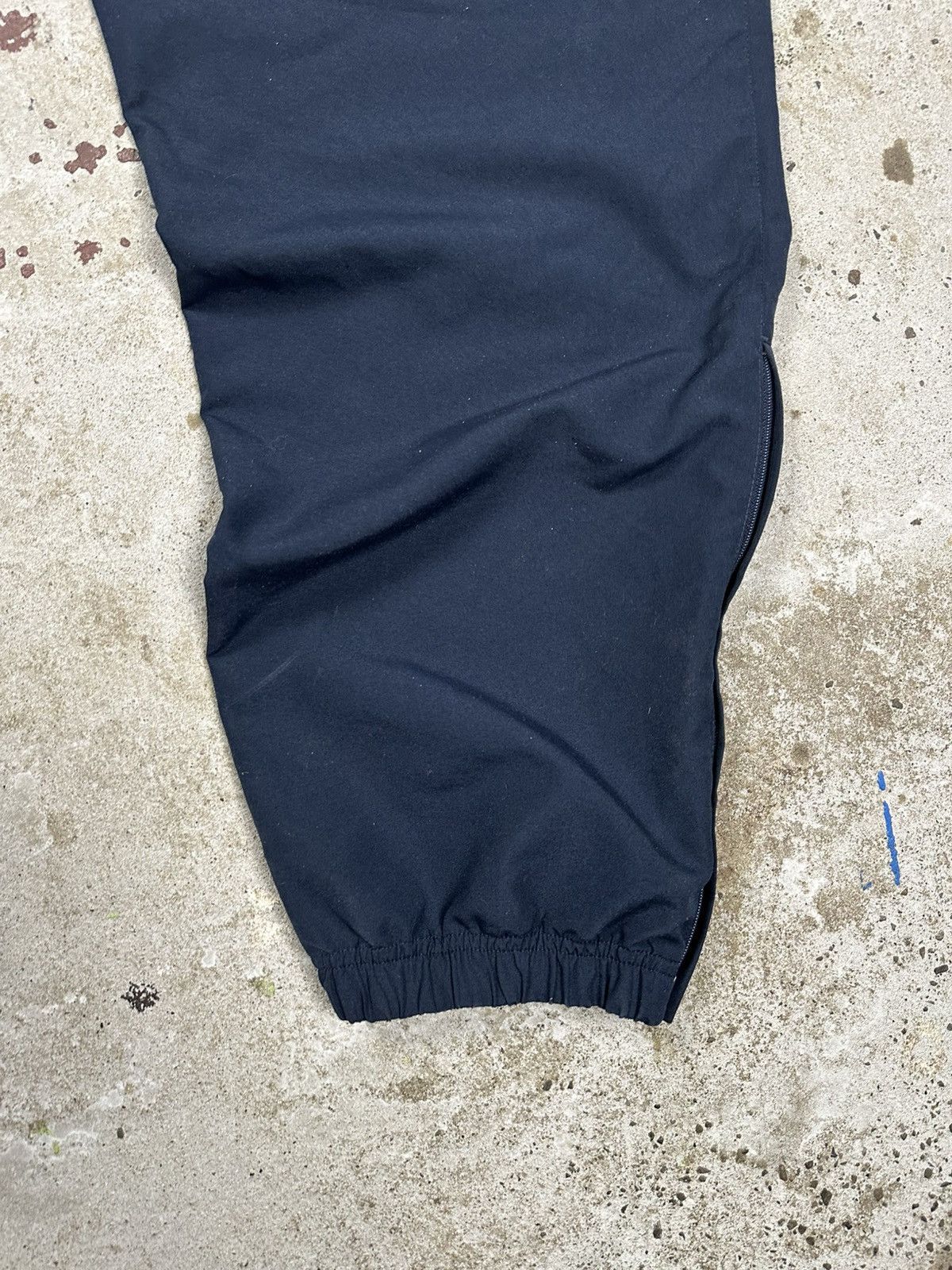 Adidas Vintage Y2K Adidas Baggy Navy Track Pants Loose rare Size US 34 / EU 50 - 10 Thumbnail