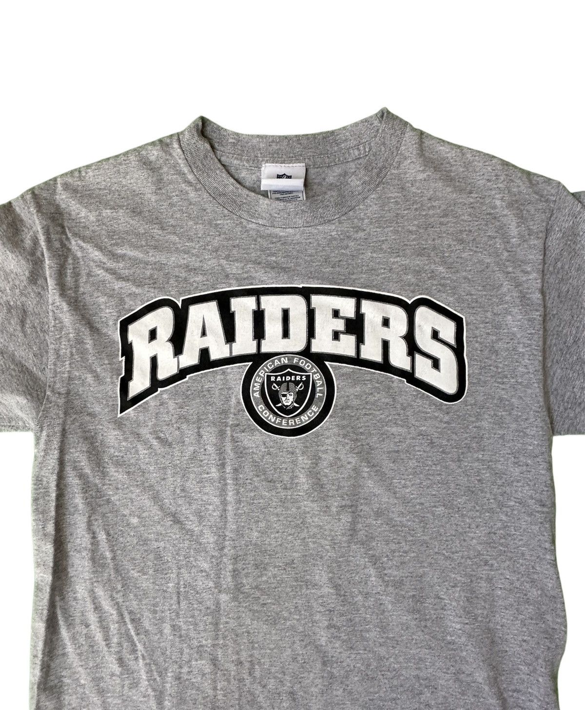 Vintage Early 2010s Raiders Tee Size US M / EU 48-50 / 2 - 1 Thumbnail