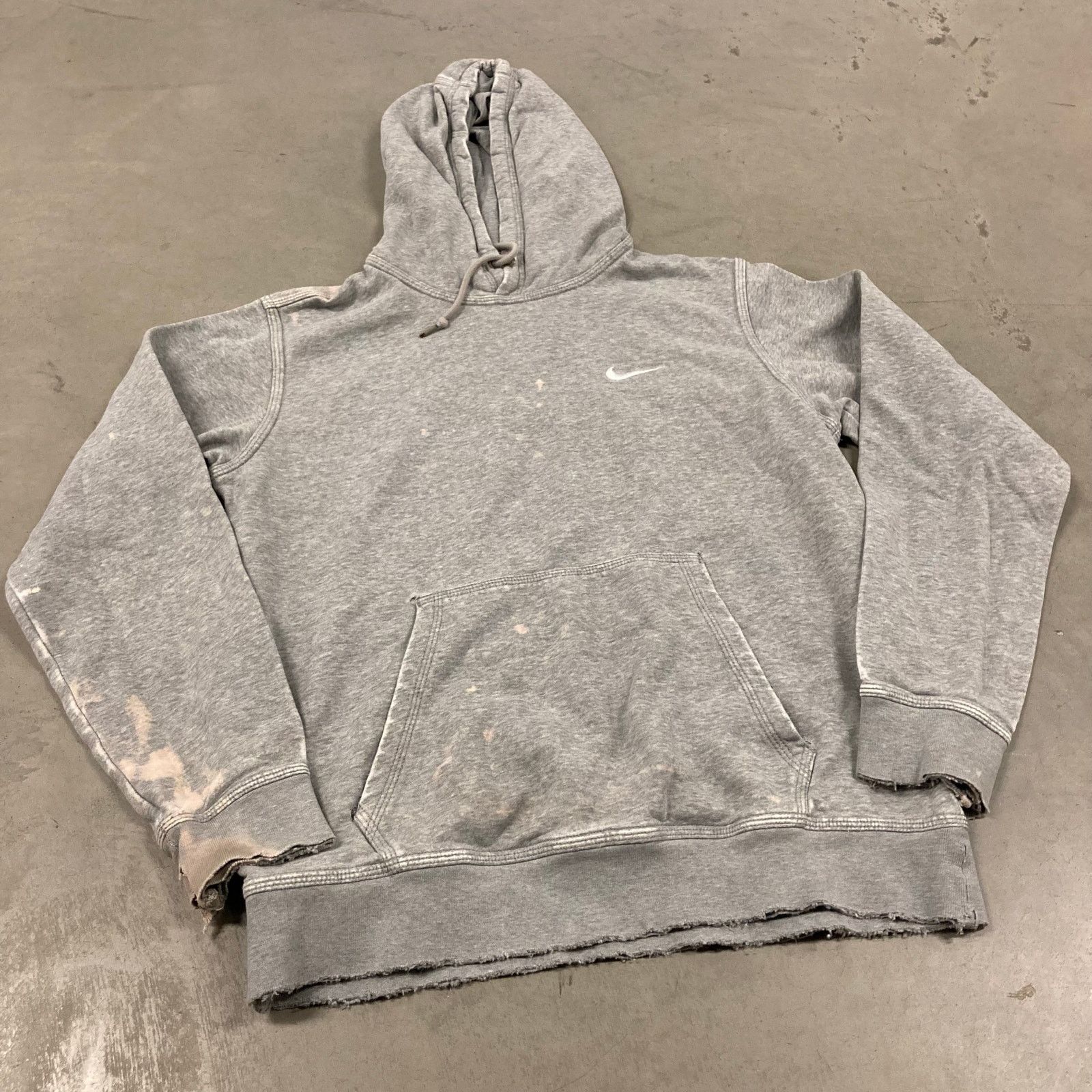 Nike × Vintage vintage y2k thrashed Nike hoodie Size US M / EU 48-50 / 2 - 1 Thumbnail
