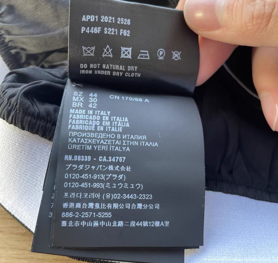 Prada PRADA Black Shirt 2506 Size M / US 6-8 / IT 42-44 - 6 Thumbnail