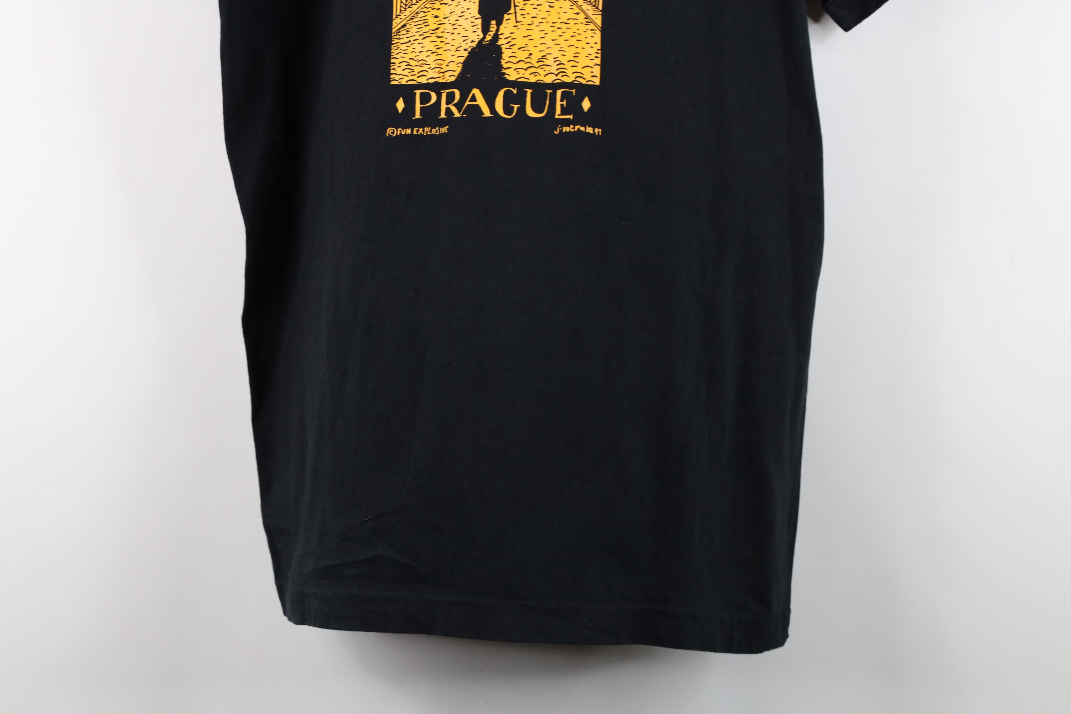 Vintage Vintage 90s Spell Prague Author Franz Kafka T-Shirt Black Size US S / EU 44-46 / 1 - 3 Thumbnail