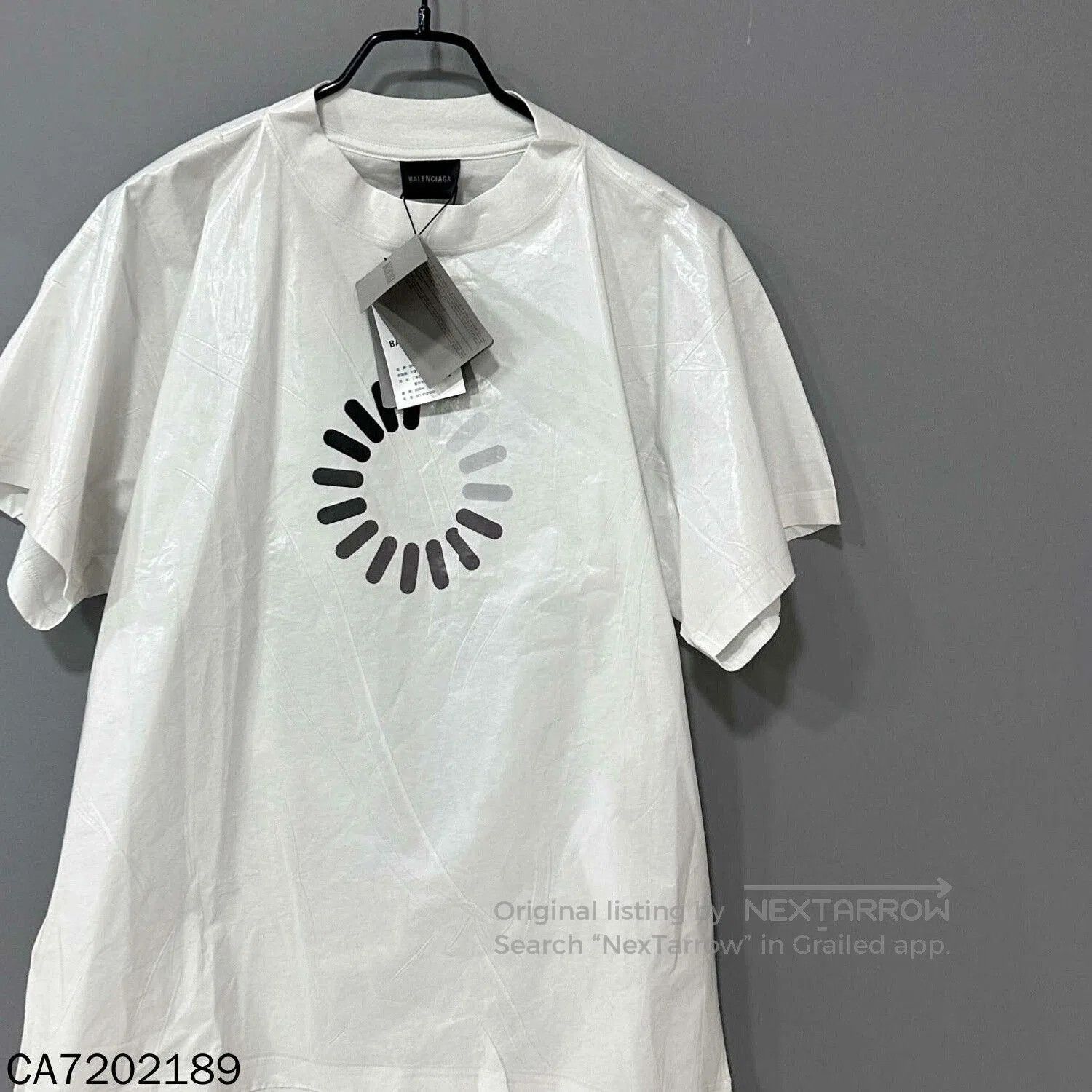 Balenciaga Balenciaga SS23 Crewneck Short Sleeve. Size US S / EU 44-46 / 1 - 1 Thumbnail