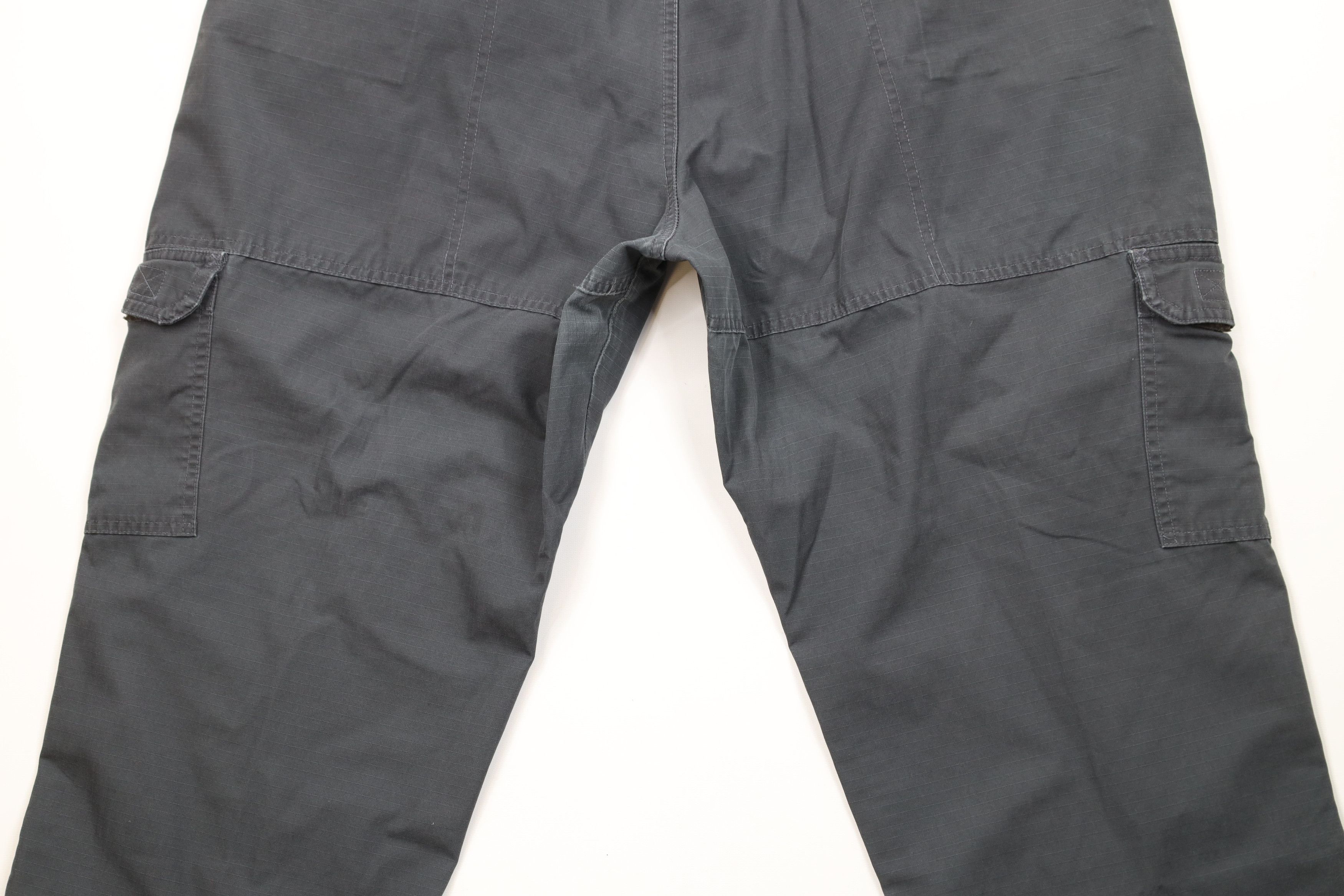 Vintage Vintage Streetwear Tactical Wide Leg Cargo Pants Gray Size US 40 / EU 56 - 11 Thumbnail