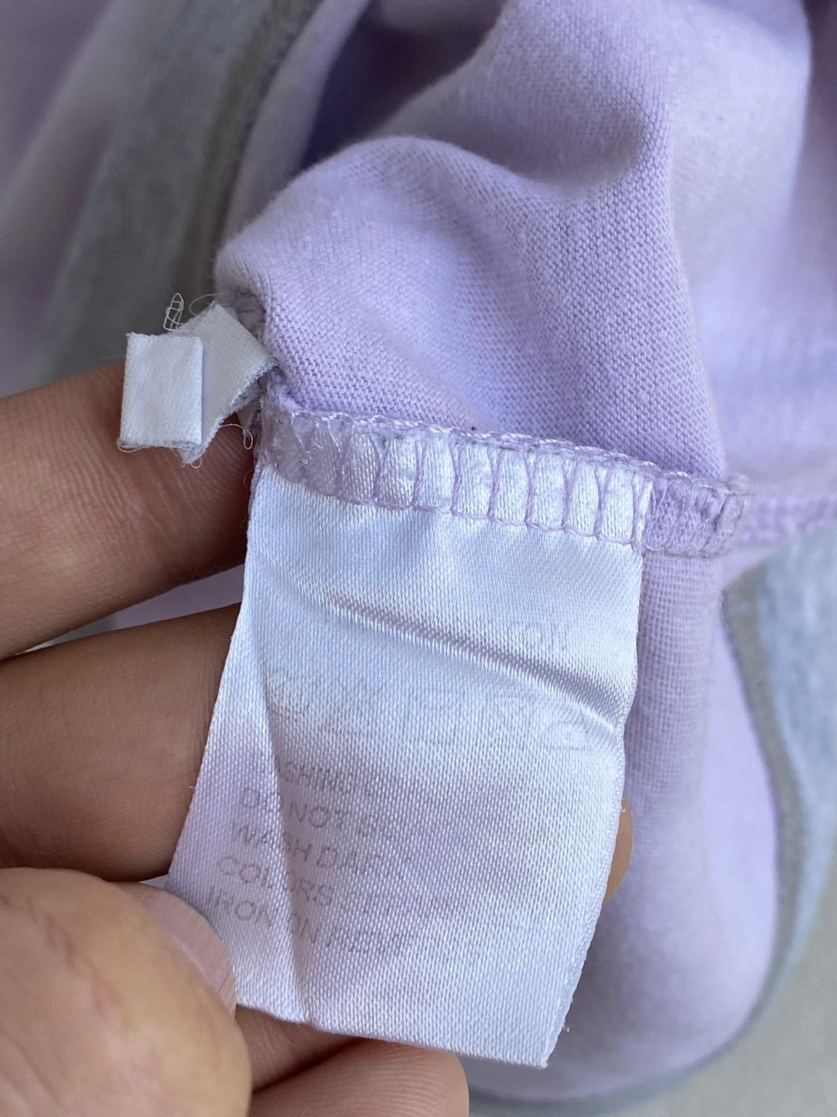 Yves Saint Laurent Lilac YSL T-Shirt Big Logo Double Layer YSL Shirt YSL Tee Size US L / EU 52-54 / 3 - 6 Thumbnail