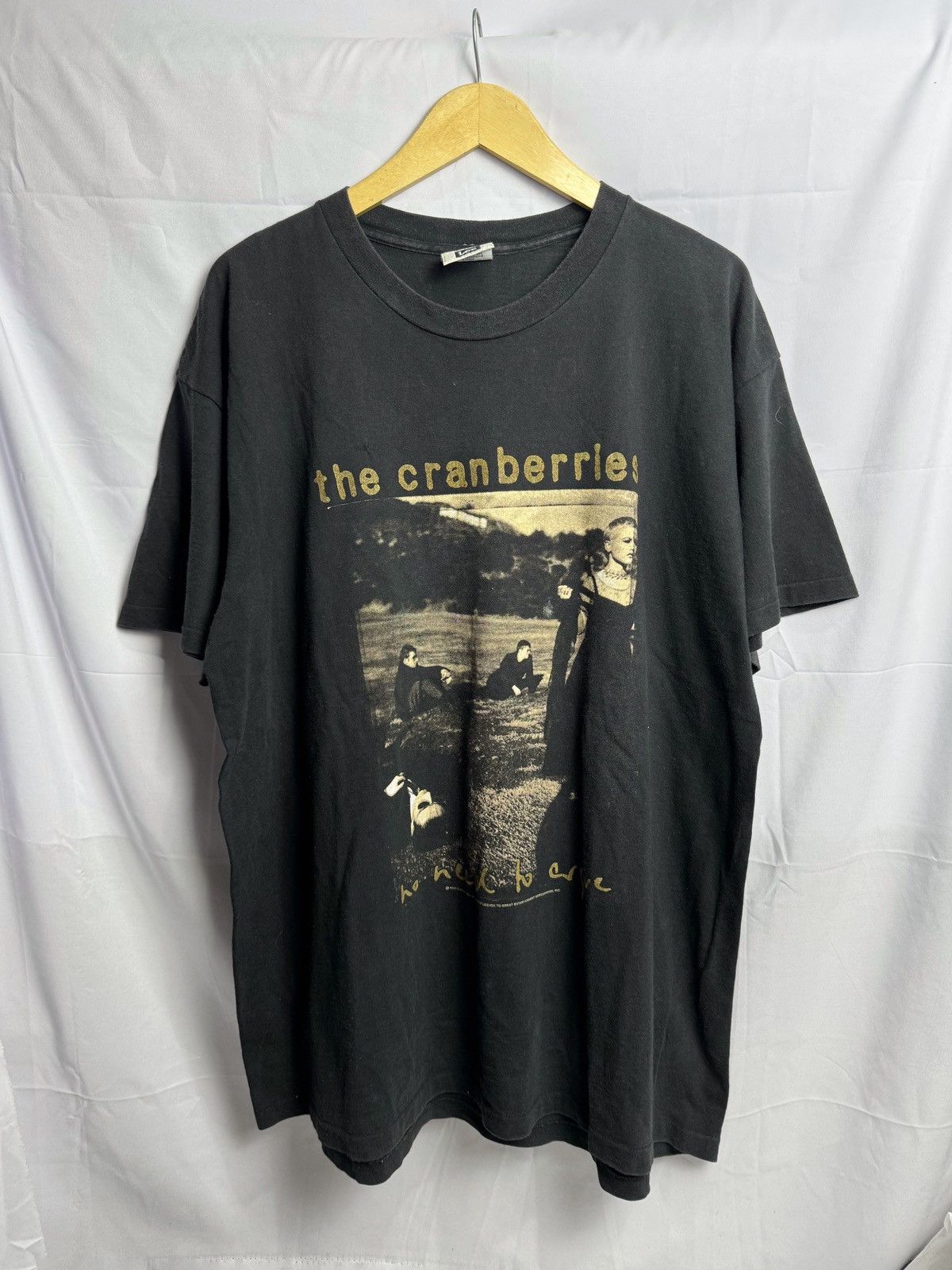 Band Tees × Vintage The Cranberries Tees Vintage Size US XL / EU 56 / 4 - 2 Thumbnail