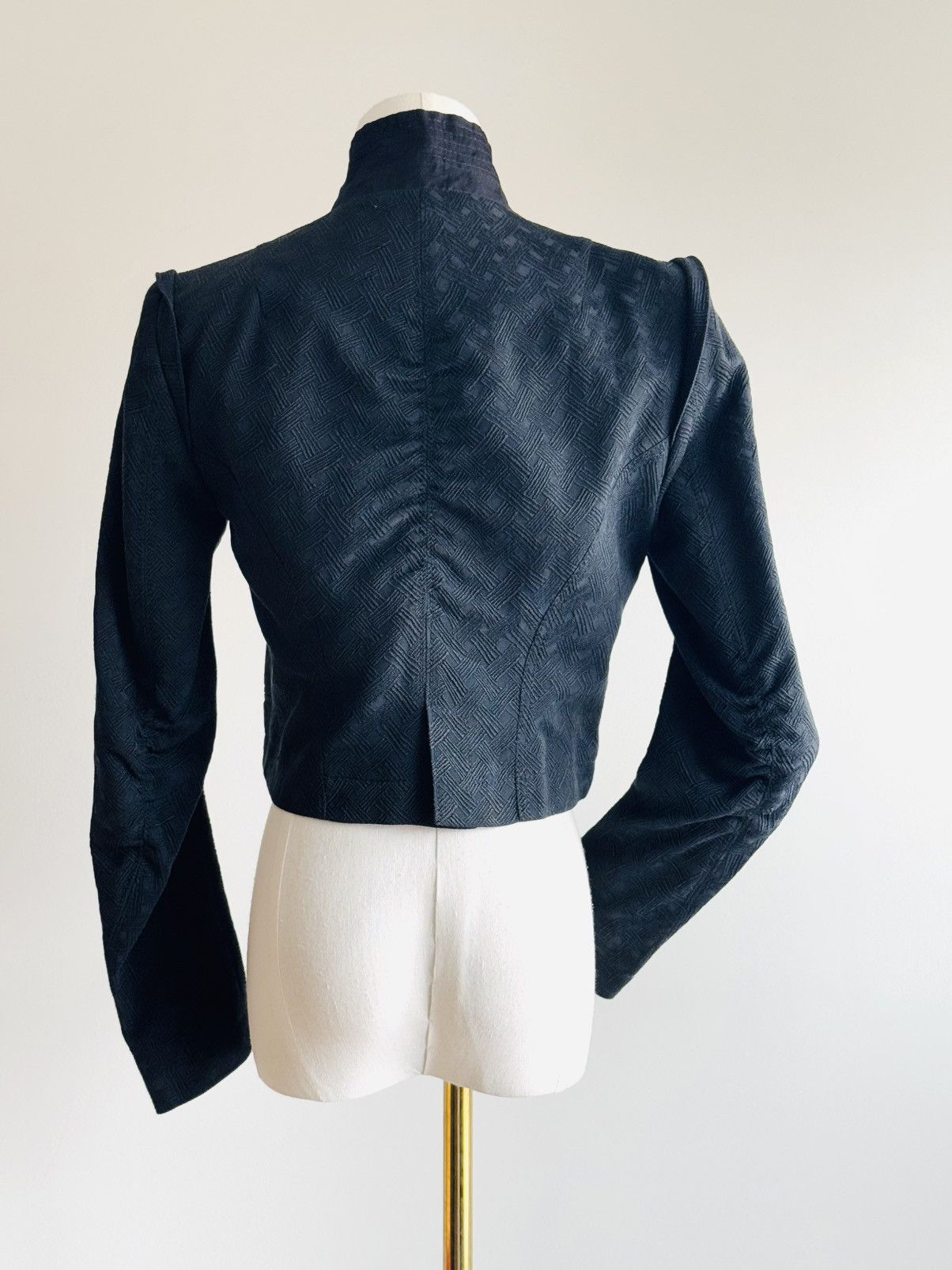 Ann Demeulemeester 2011 Ann Demeulemeester black jacquard blazer w/ placket Size XS / US 0-2 / IT 36-38 - 3 Thumbnail