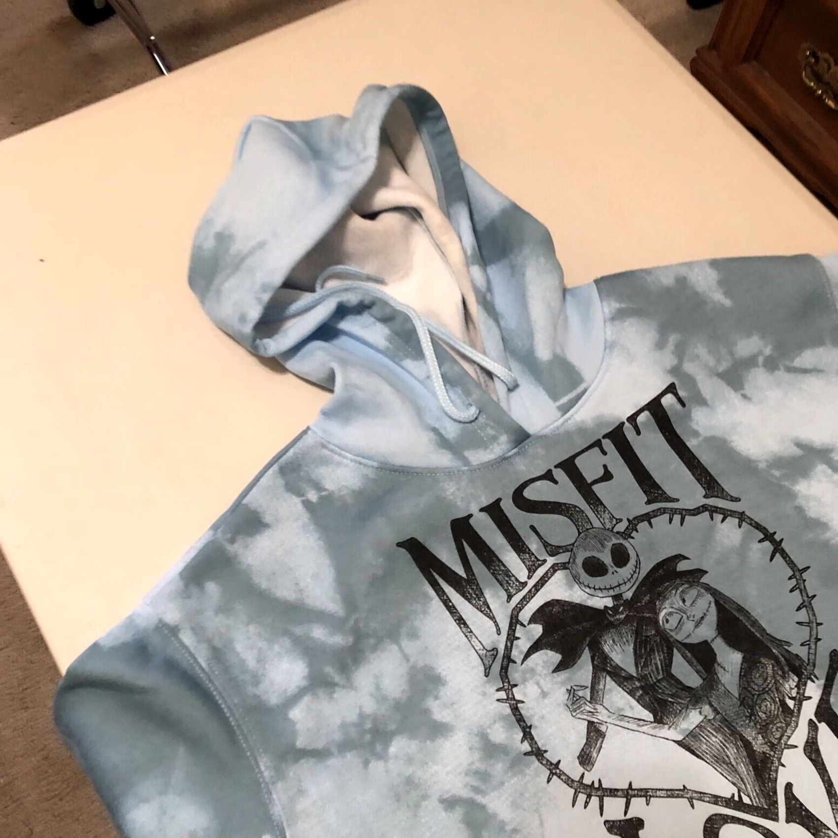 Disney VINTAGE Light Blue NIGHTMARE BEFORE CHRISTMAS Misfit Love HOODIE~JUNIOR Sizes~NEW Small Size S / US 4 / IT 40 - 4 Thumbnail