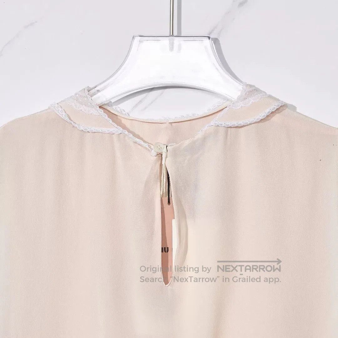 Miu Miu Miu Miu Women's Ruffled Collar Silk Blouse. Size M / US 6-8 / IT 42-44 - 5 Thumbnail