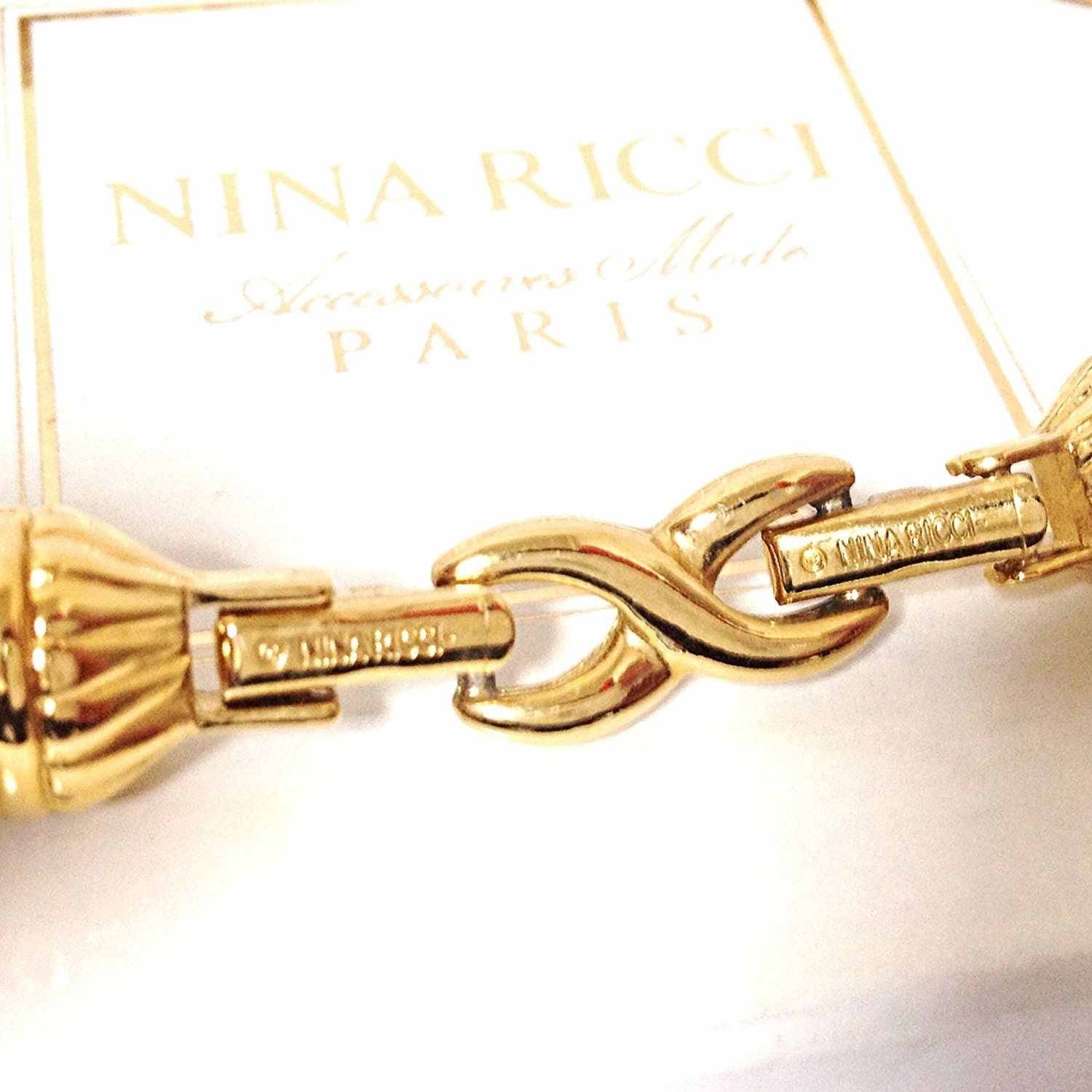 Nina Ricci MINT. Vintage Nina Ricci golden chain statement necklace Size ONE SIZE - 5 Thumbnail