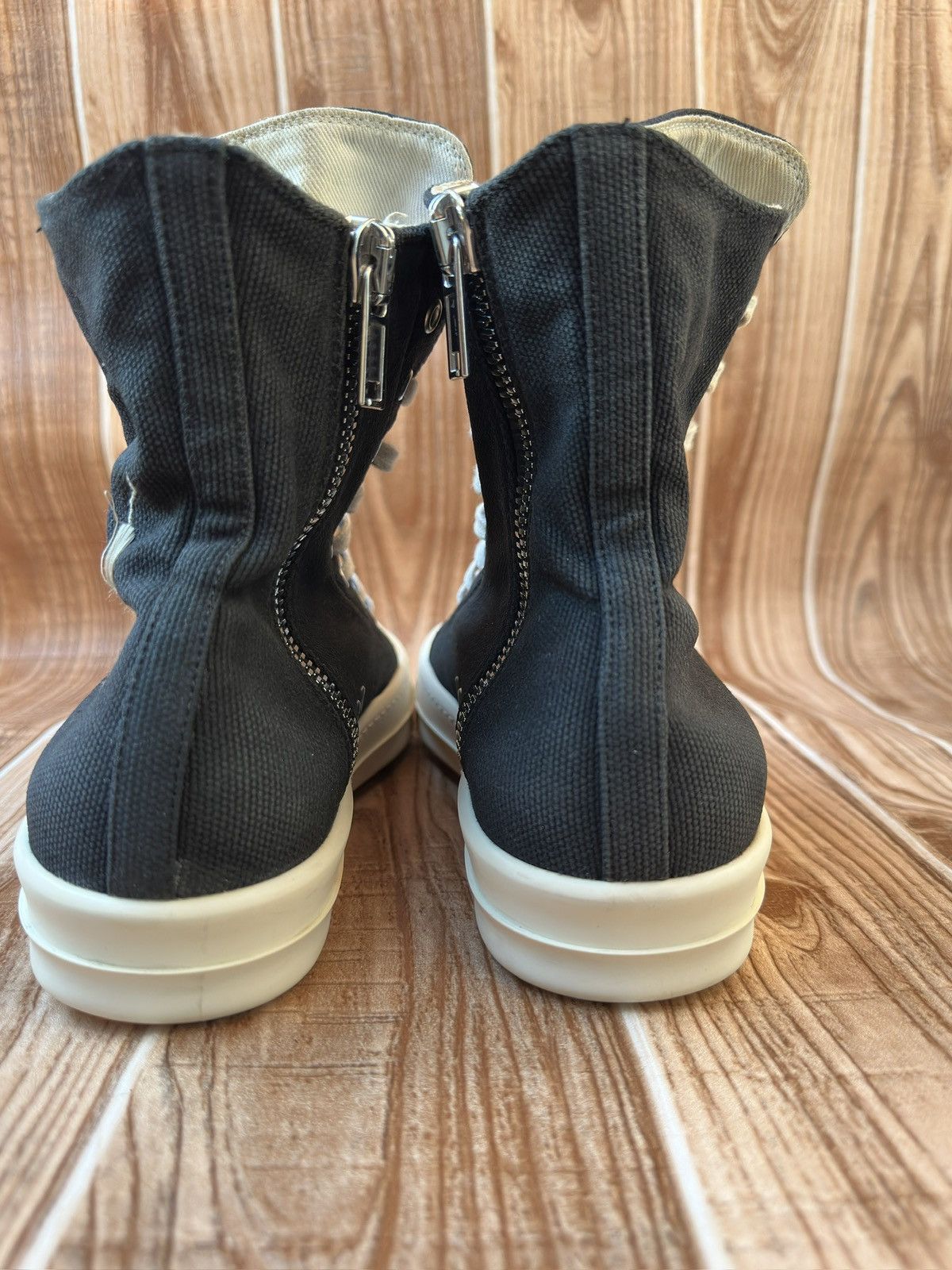 Rick Owens Rick Owens DRKSHDW Canvas Ramones Embroidered Logo Hightops Size US 7.5 / EU 40-41 - 15 Thumbnail