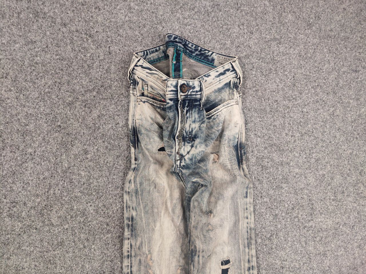 Diesel Diesel Thanaz Vintage Washed Distressed Denim Jeans l.g.b. Size US 30 / EU 46 - 4 Thumbnail