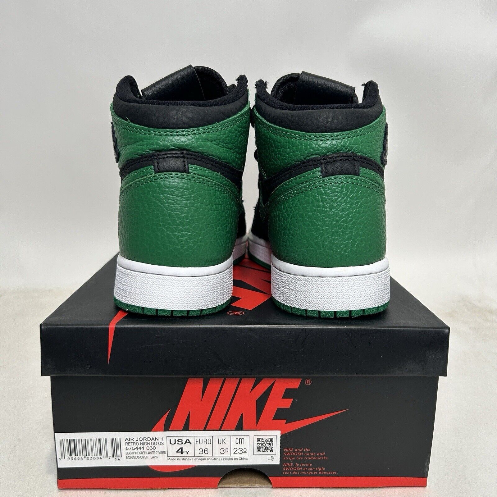 Nike Nike Shoes Air Jordan 1 Retro High GS “Pine Green 2.0” 2024 Size US 5.5 / IT 35.5 - 5 Thumbnail