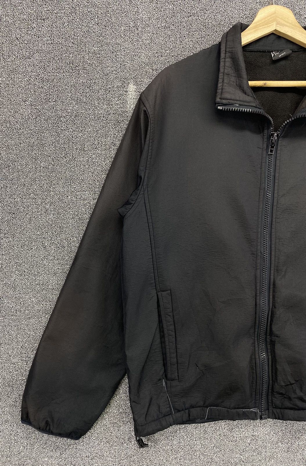 The North Face × Vintage Vintage The North Face Summit Series Trashed Jacket Size US XL / EU 56 / 4 - 3 Thumbnail
