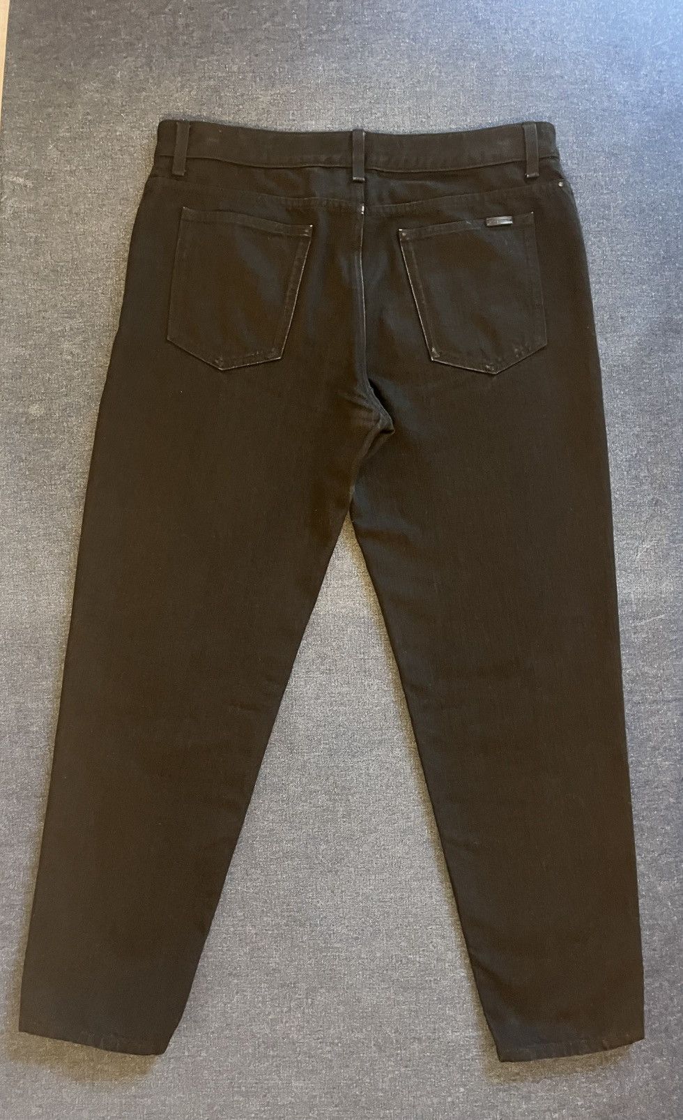 Saint Laurent Paris Saint Laurent Paris, Carrot Denim Pants in Black, D-26 34 Size US 34 / EU 50 - 2 Thumbnail