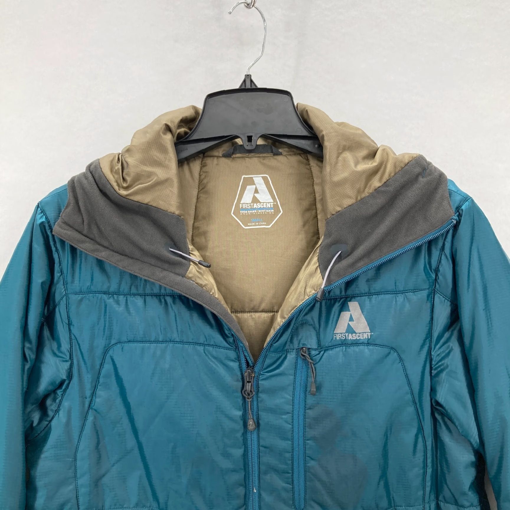 Eddie Bauer Eddie Bauer First Ascent Whittaker Mountaineering Jacket Mens Small Insulated Size US S / EU 44-46 / 1 - 2 Thumbnail