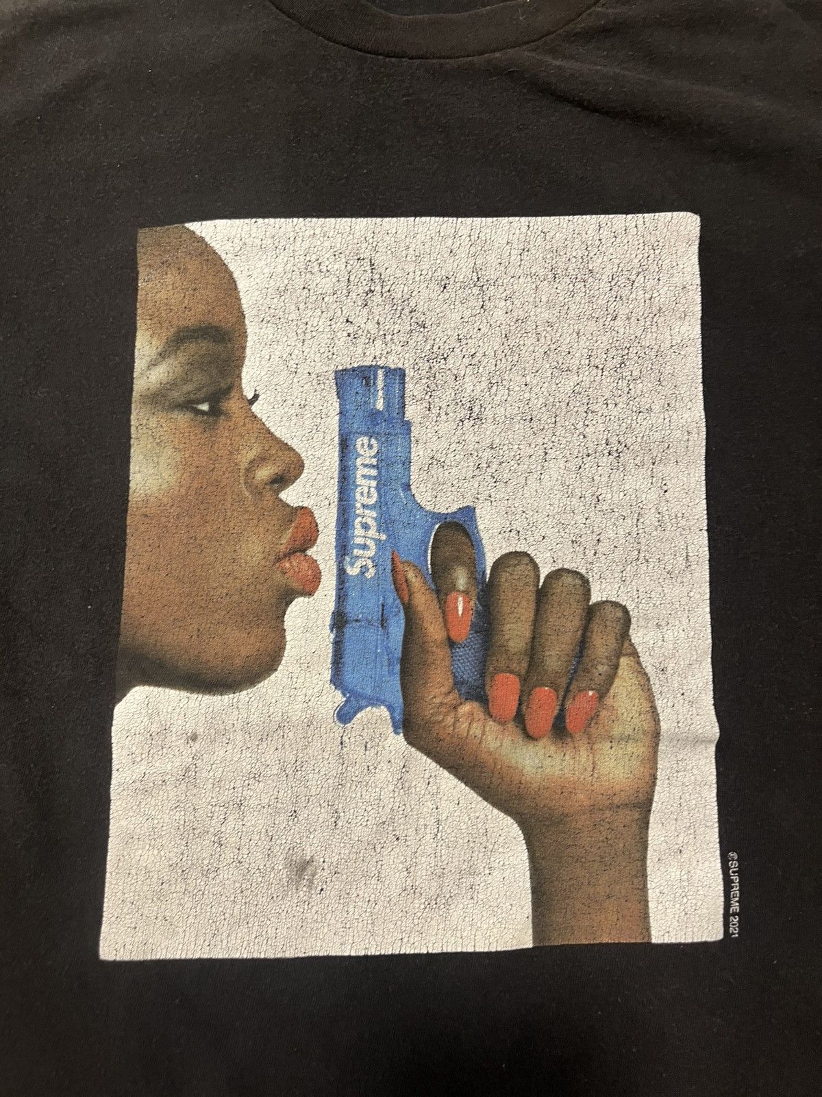 Supreme Supreme SS21 Water Pistol Tee Size US M / EU 48-50 / 2 - 3 Thumbnail