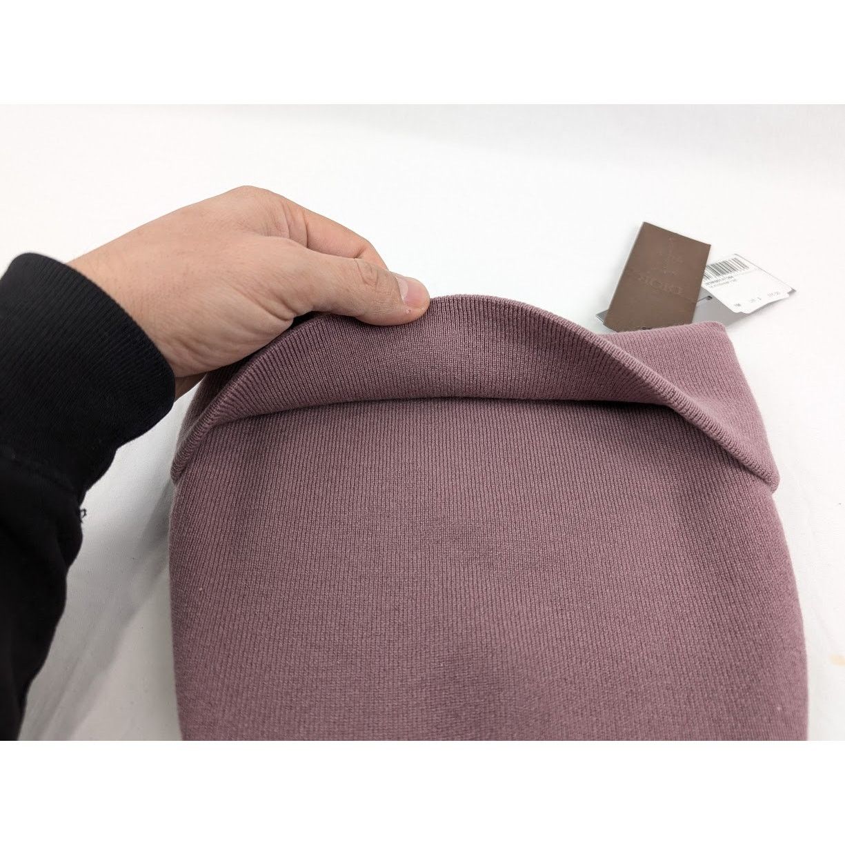 Dior o1rshd1 Size: M / M. Knitwear Hat / Cap in Maroon Size ONE SIZE - 9 Thumbnail