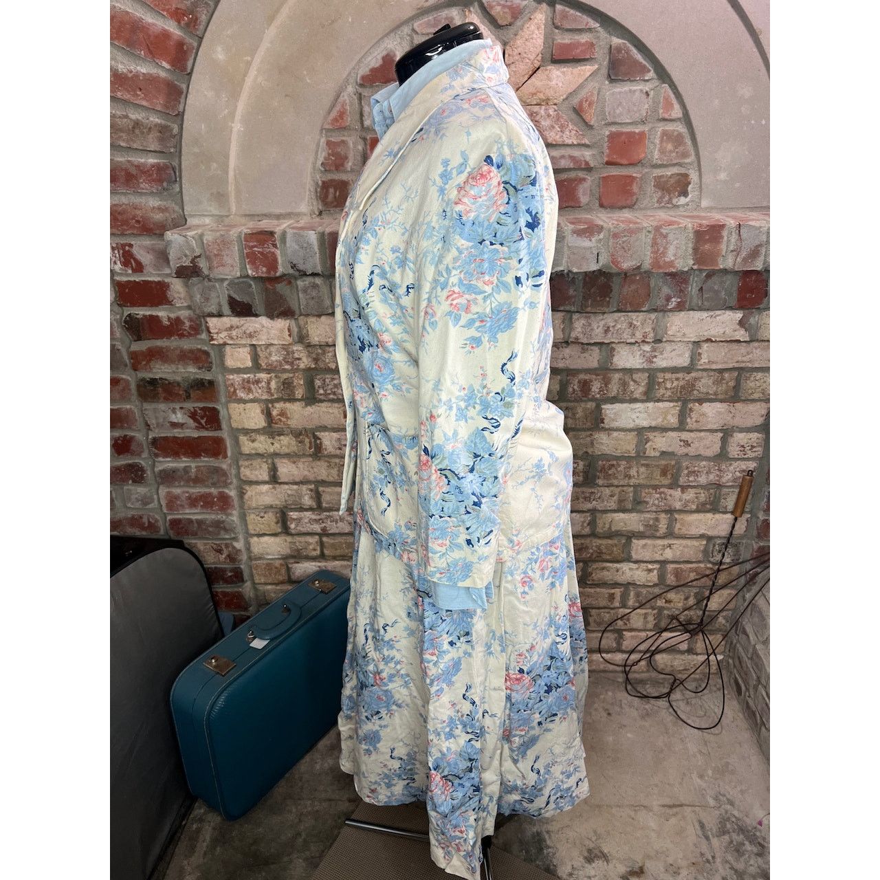 Vintage suit skirt blazer top swing skirt floral blue pink white Size 34" / US 12 / IT 48 - 17 Thumbnail