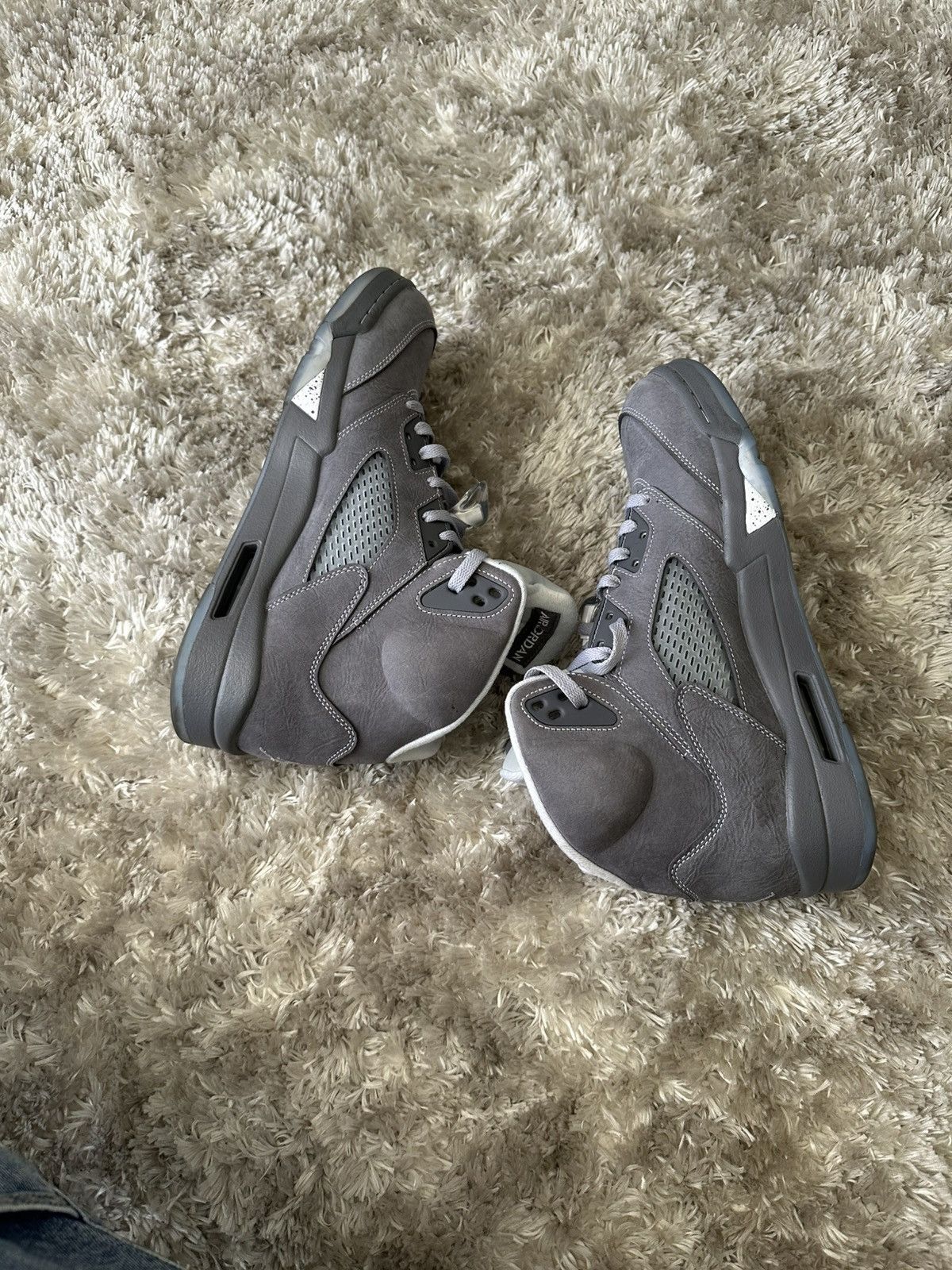 Nike Air Jordan 5 Wolf Grey Retro Size US 11.5 / EU 44-45 - 2 Thumbnail