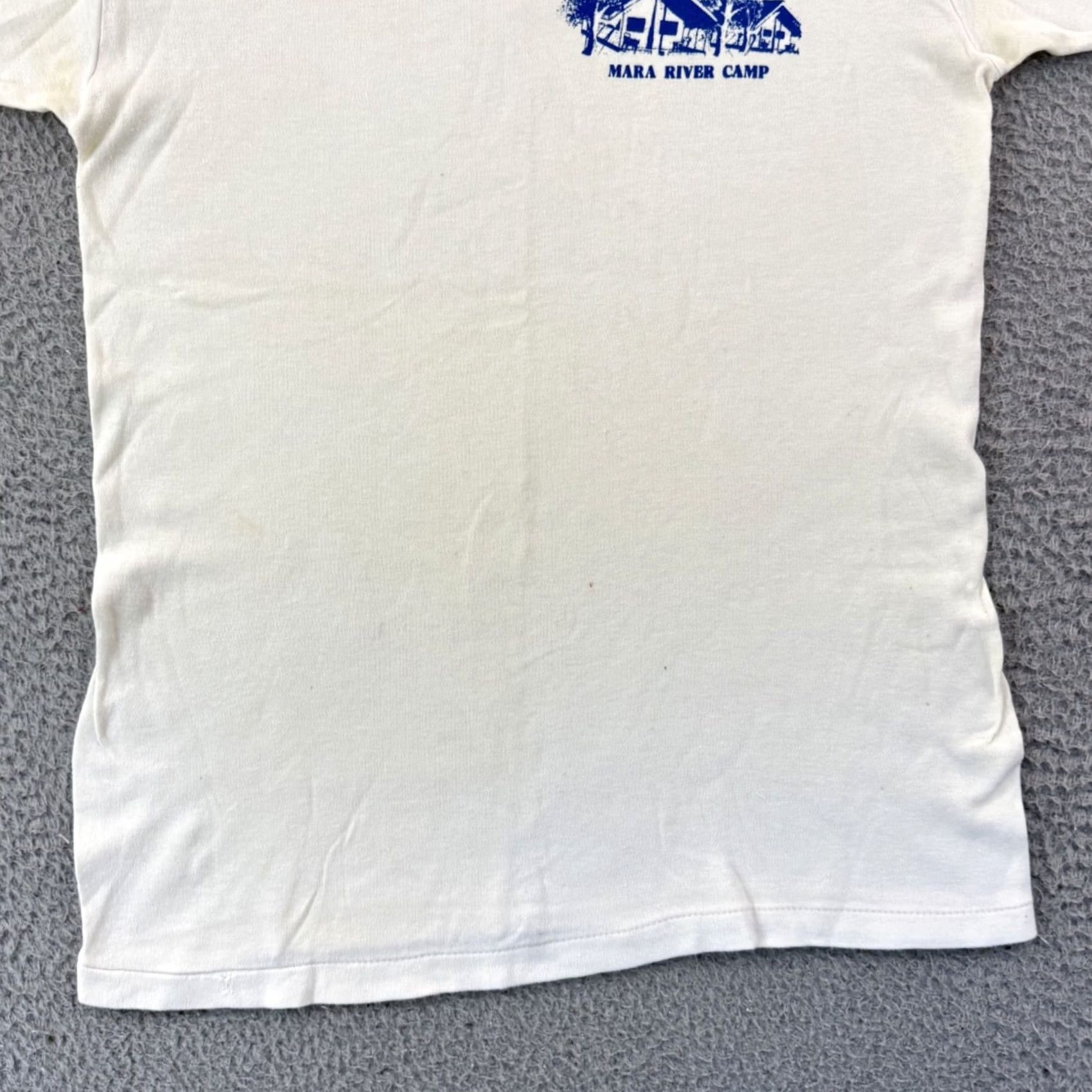 Vintage VINTAGE Kenya T-Shirt Shirt Adult M White 80s Graphic Print Short Sleeve USA Mens Size US M / EU 48-50 / 2 - 2 Thumbnail