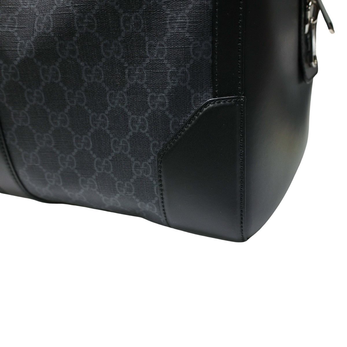 Gucci Gucci Supreme GG Medium Duffle Bag Size ONE SIZE - 9 Thumbnail