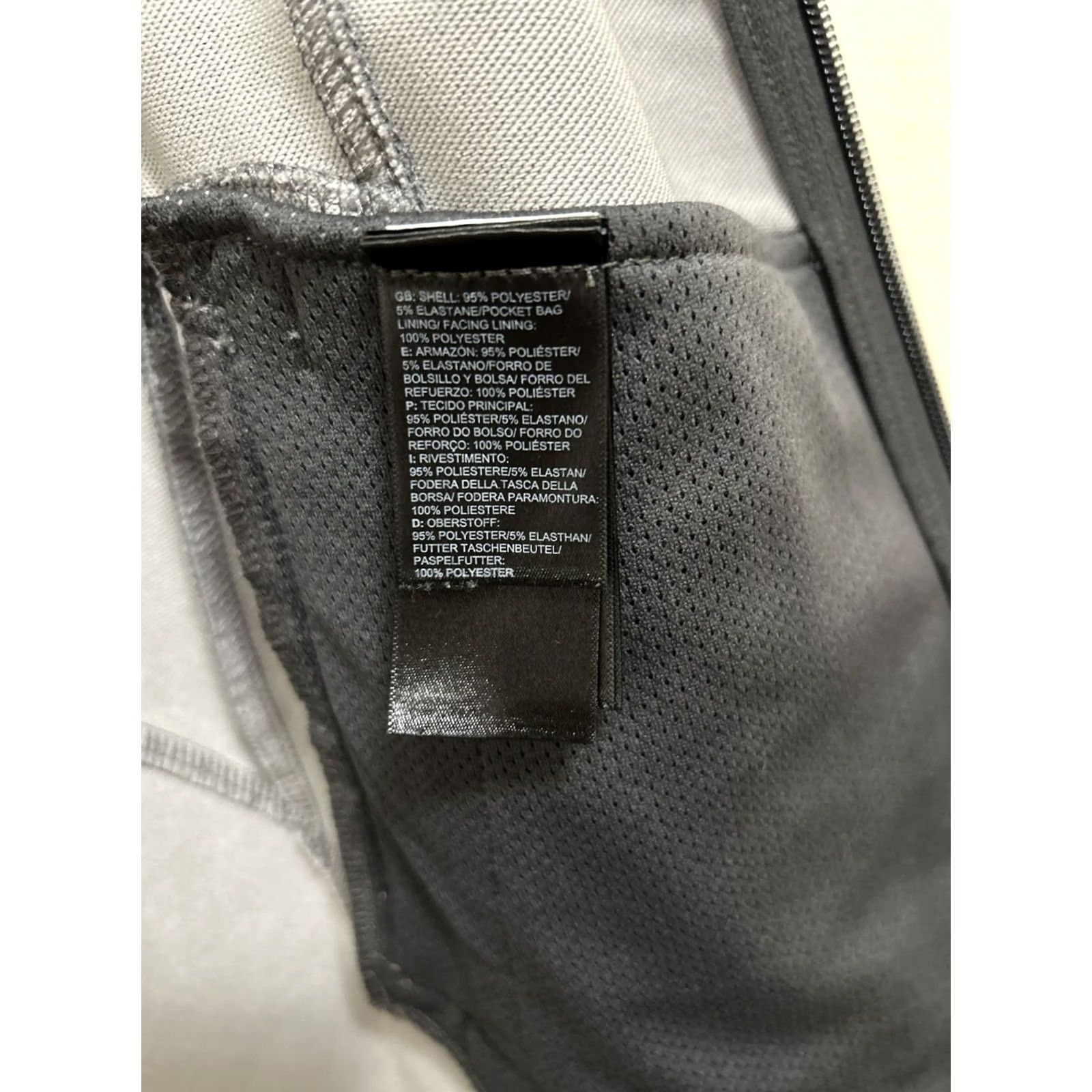 The North Face The North Face Windwall Jacket Womens Small Gray Full Zip Softshell Logo Size S / US 4 / IT 40 - 7 Thumbnail