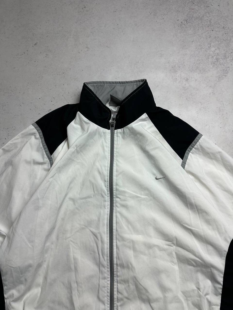 Nike × Vintage Vintage Nike Swoosh Nylon Olympic Boxy Jacket Y2K XL Size US XL / EU 56 / 4 - 2 Thumbnail