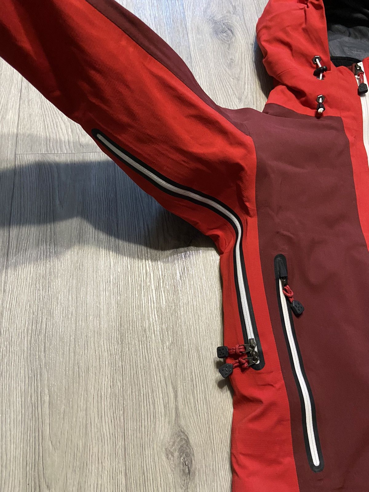 Goretex Haglofs Gore-tex Recco Outdoor Soft shell Jacket Gorpcore Size M / US 6-8 / IT 42-44 - 3 Thumbnail