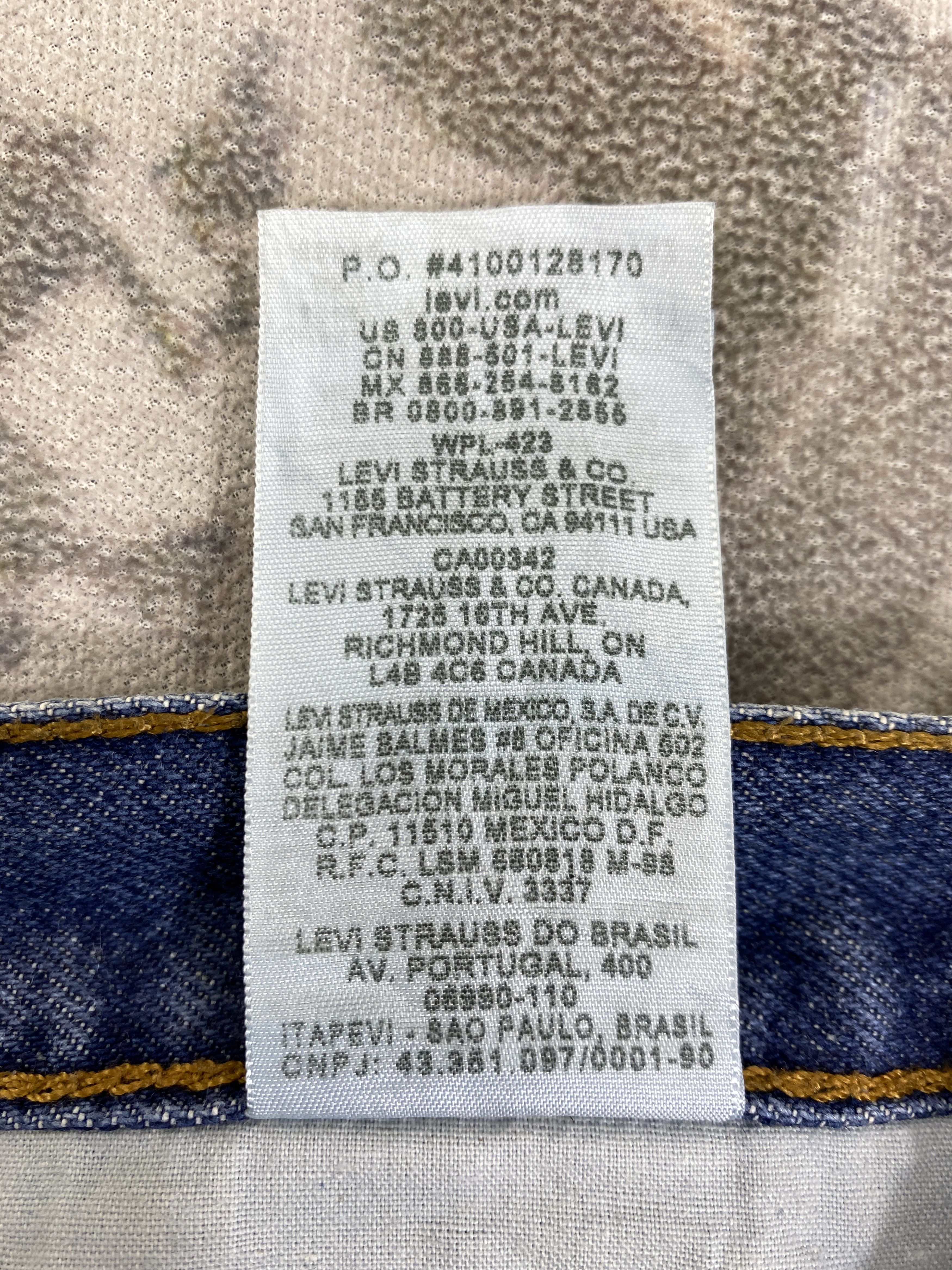Levi's Dark Blue Vintage Levi's 517 Boot Cut Denim 39x33.5 -JN461 Size US 39 - 12 Thumbnail