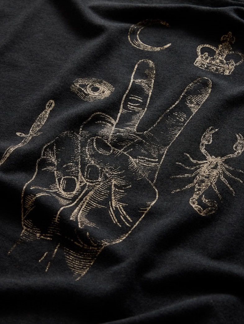 John Varvatos Peace Scorpio Black Graphic Tee Size medium Size US M / EU 48-50 / 2 - 11 Thumbnail