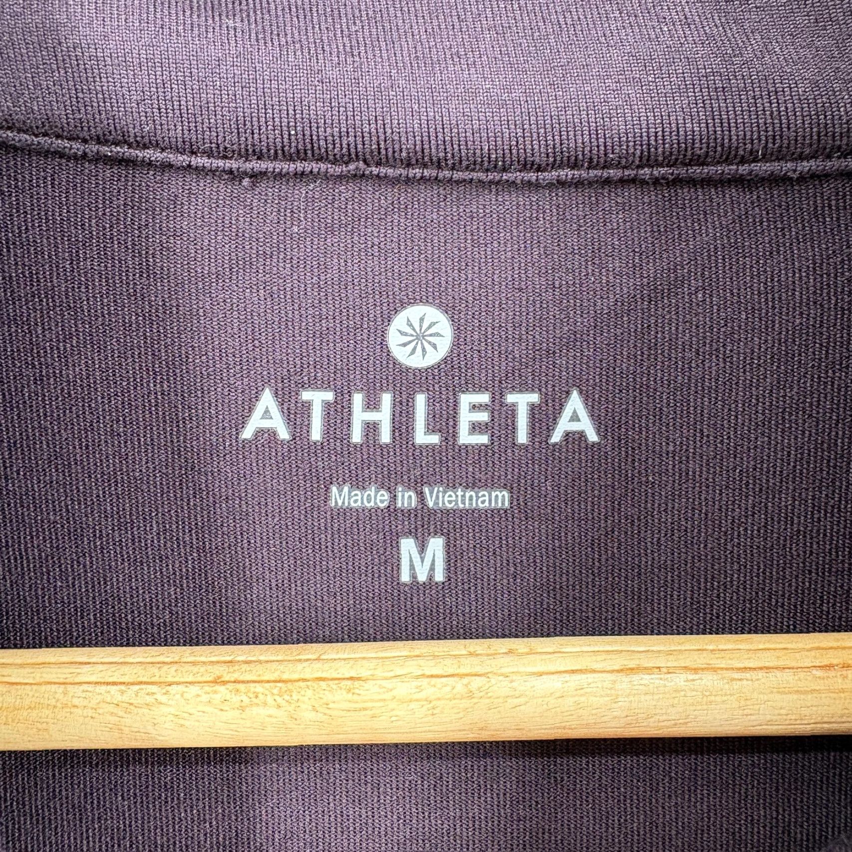 Athleta Athleta Sweatshirt Womens Medium Purple Gym Superluxe Half Zip Pullover Size M / US 6-8 / IT 42-44 - 4 Thumbnail