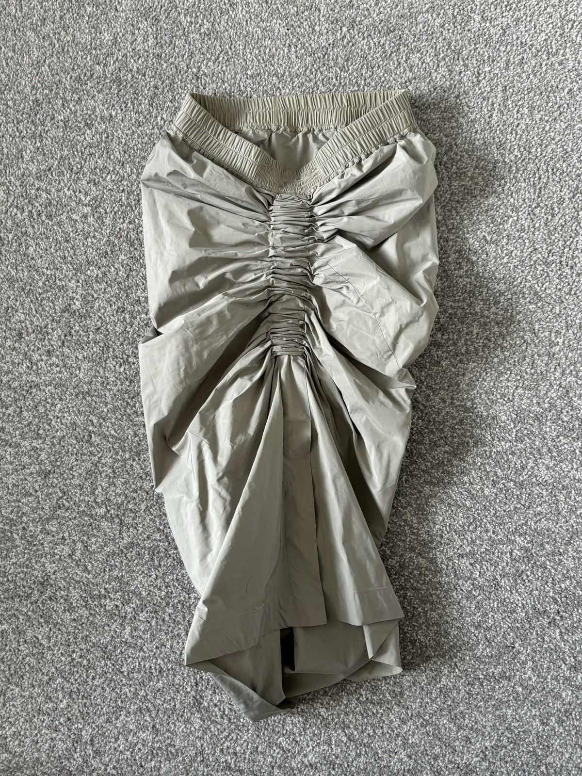 Rick Owens Rick Owens ss13 ISLAND shrimp skirt NIL RO 7353 Size 27" / US 4 / IT 40 - 2 Thumbnail