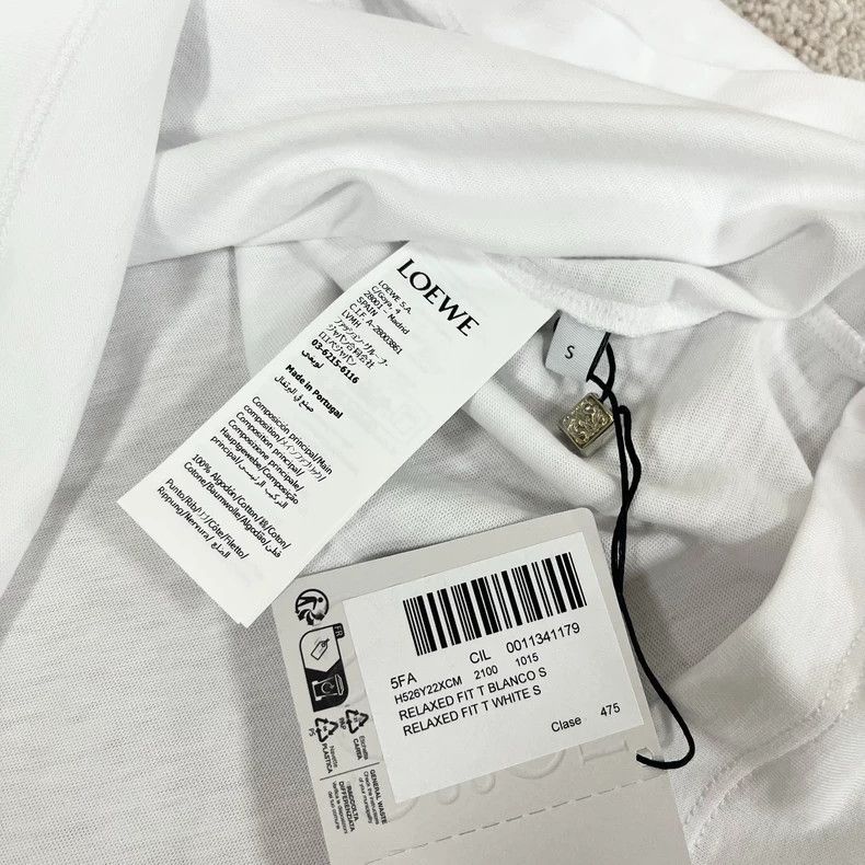 Loewe LOEWE Embroidered glitter logo short sleeve Size US S / EU 44-46 / 1 - 5 Thumbnail