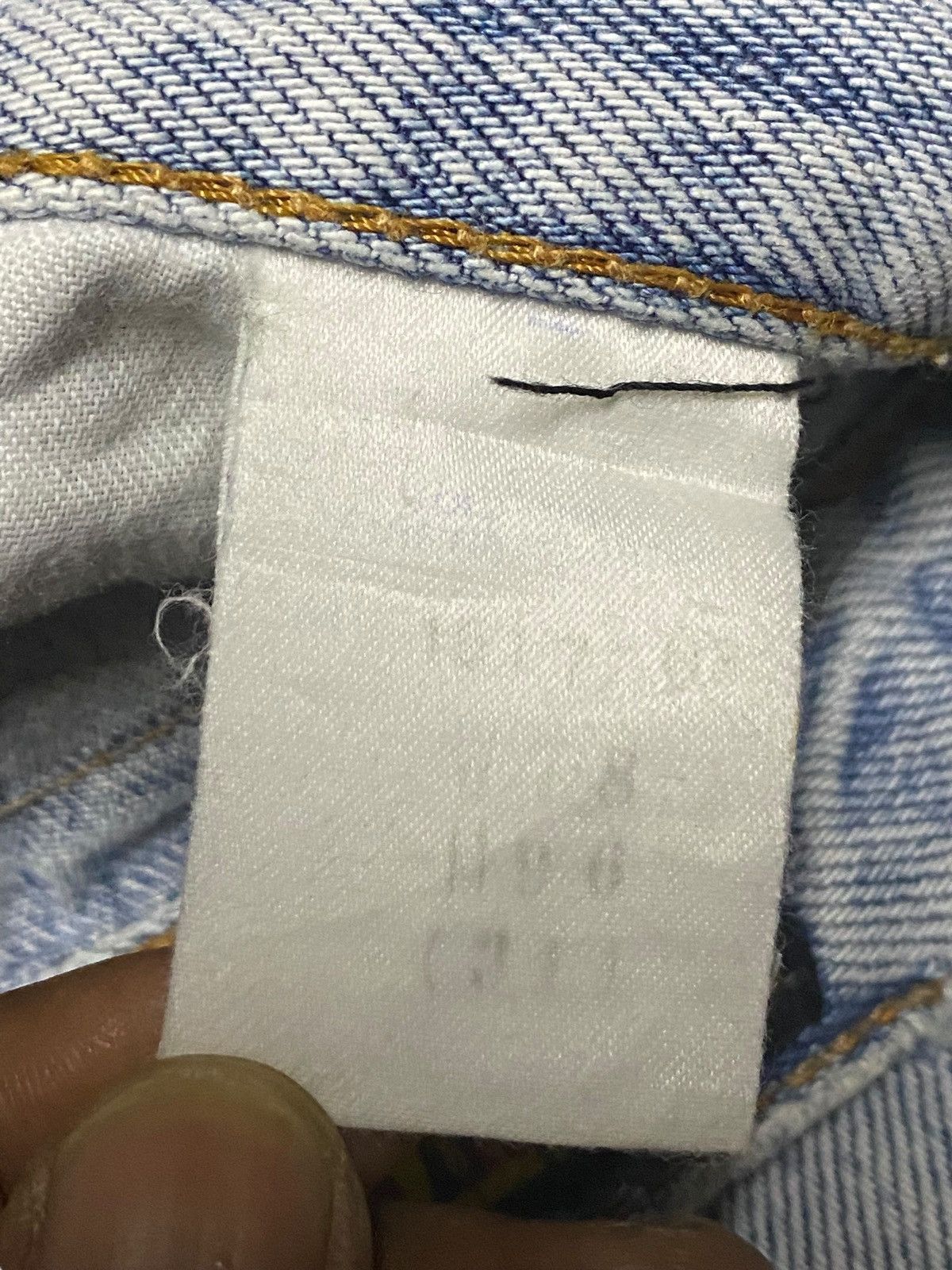 Edwin Vintage Edwin Light Wash Distressed Straight Fits Jeans Size US 30 / EU 46 - 15 Thumbnail