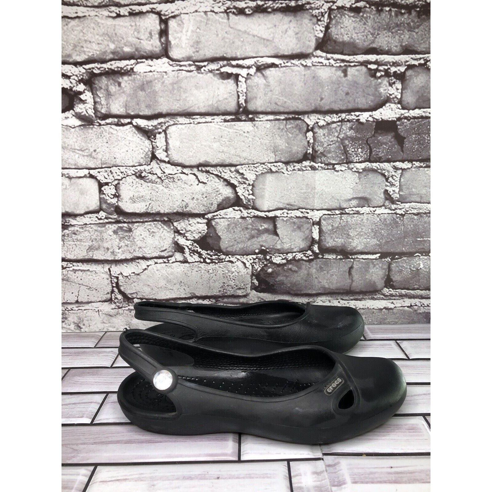 Crocs Crocs Jayna Black Rubber Comfort Casual Closed Toe Slingback Size US 5 / IT 35 - 12 Thumbnail