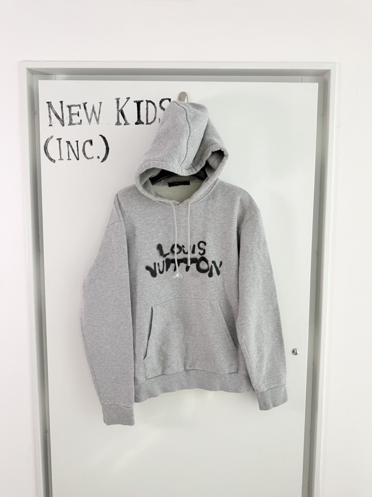 Louis Vuitton Louis Vuitton Neon Working Man Hoodie Size US M / EU 48-50 / 2 - 1 Thumbnail