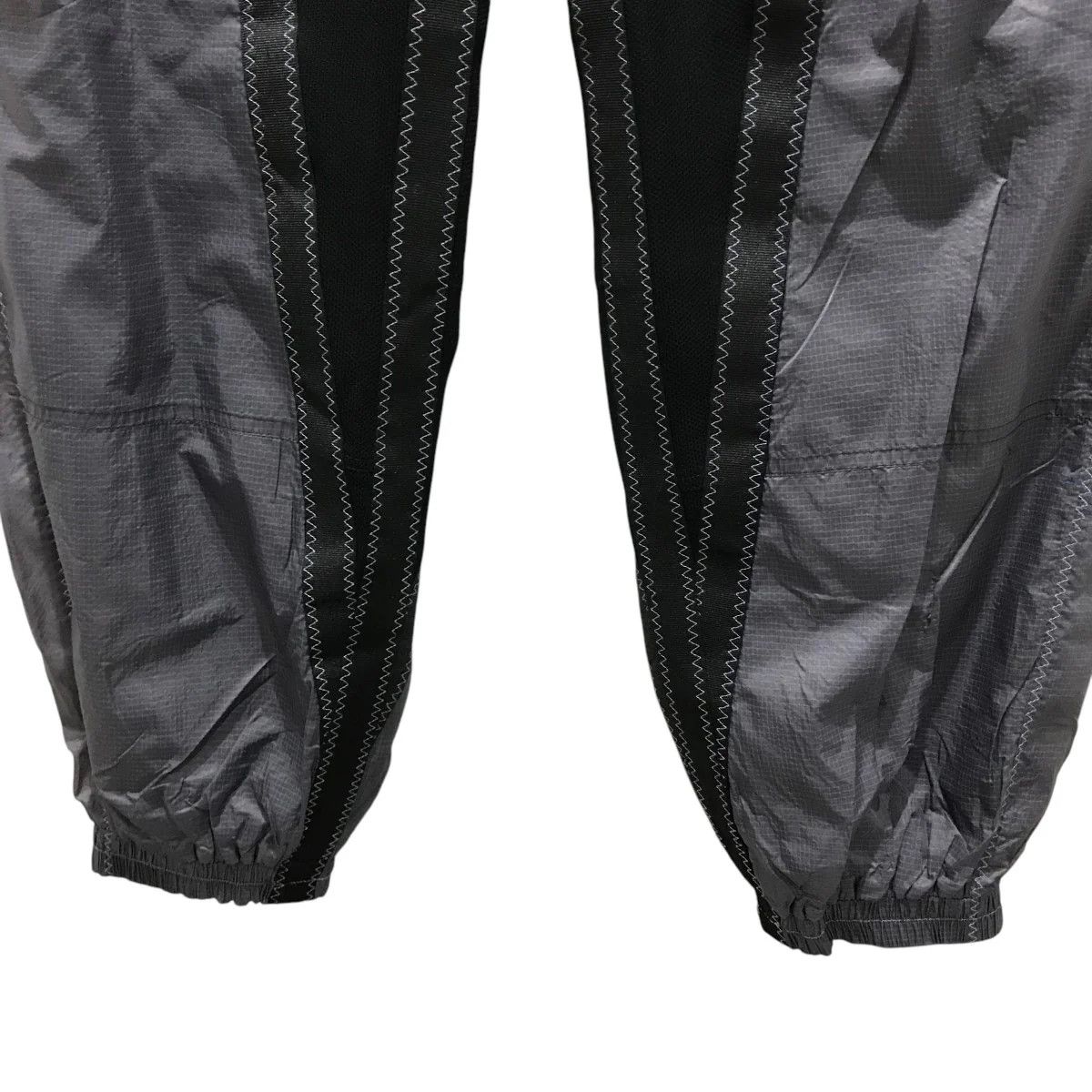 Alexander McQueen × MCQ × McQ Alexander McQueen Nylon Lightweight Parachute Track Pants Size US 30 / EU 46 - 3 Thumbnail