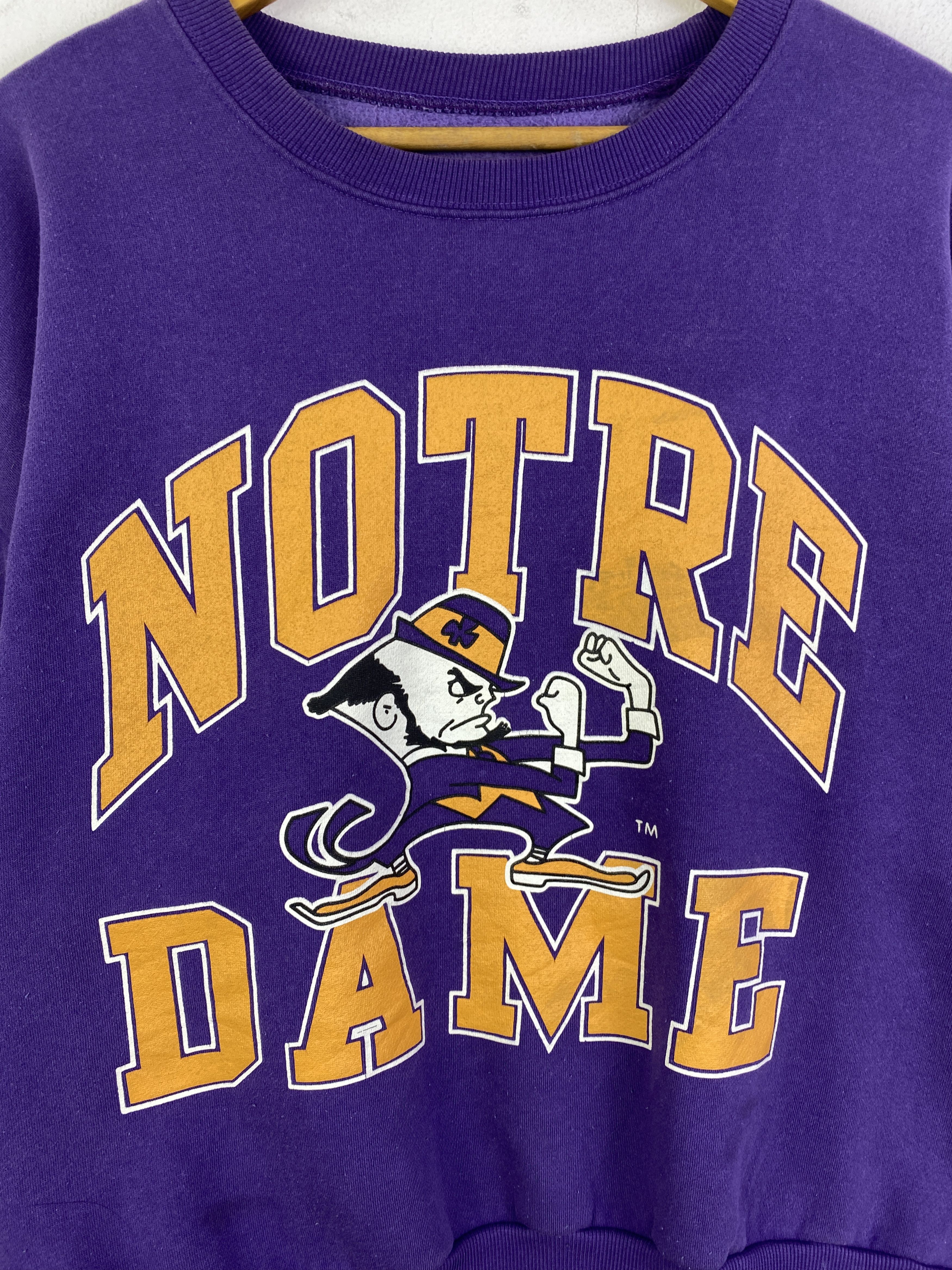 Other Vintage Notre Dame Wording Pullover Sweatshirt SH0335 Size US XXL / EU 58 / 5 - 9 Thumbnail