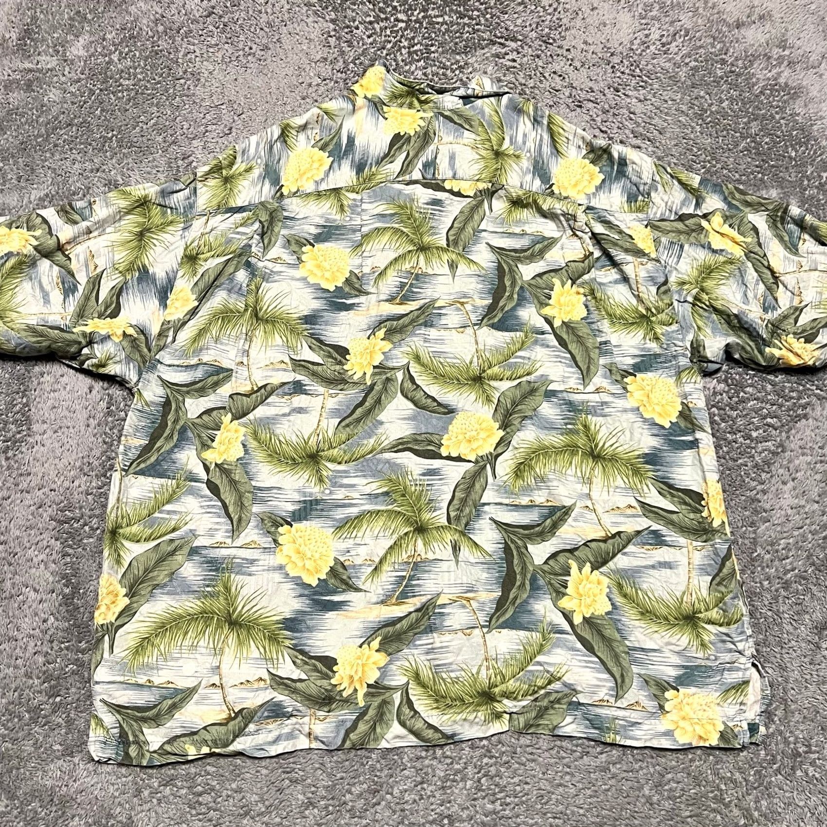 Tommy Bahama Tommy Bahama Camp Shirt Mens Large Blue Green Hawaiian Floral Silk Short Sleeve Size US L / EU 52-54 / 3 - 4 Thumbnail