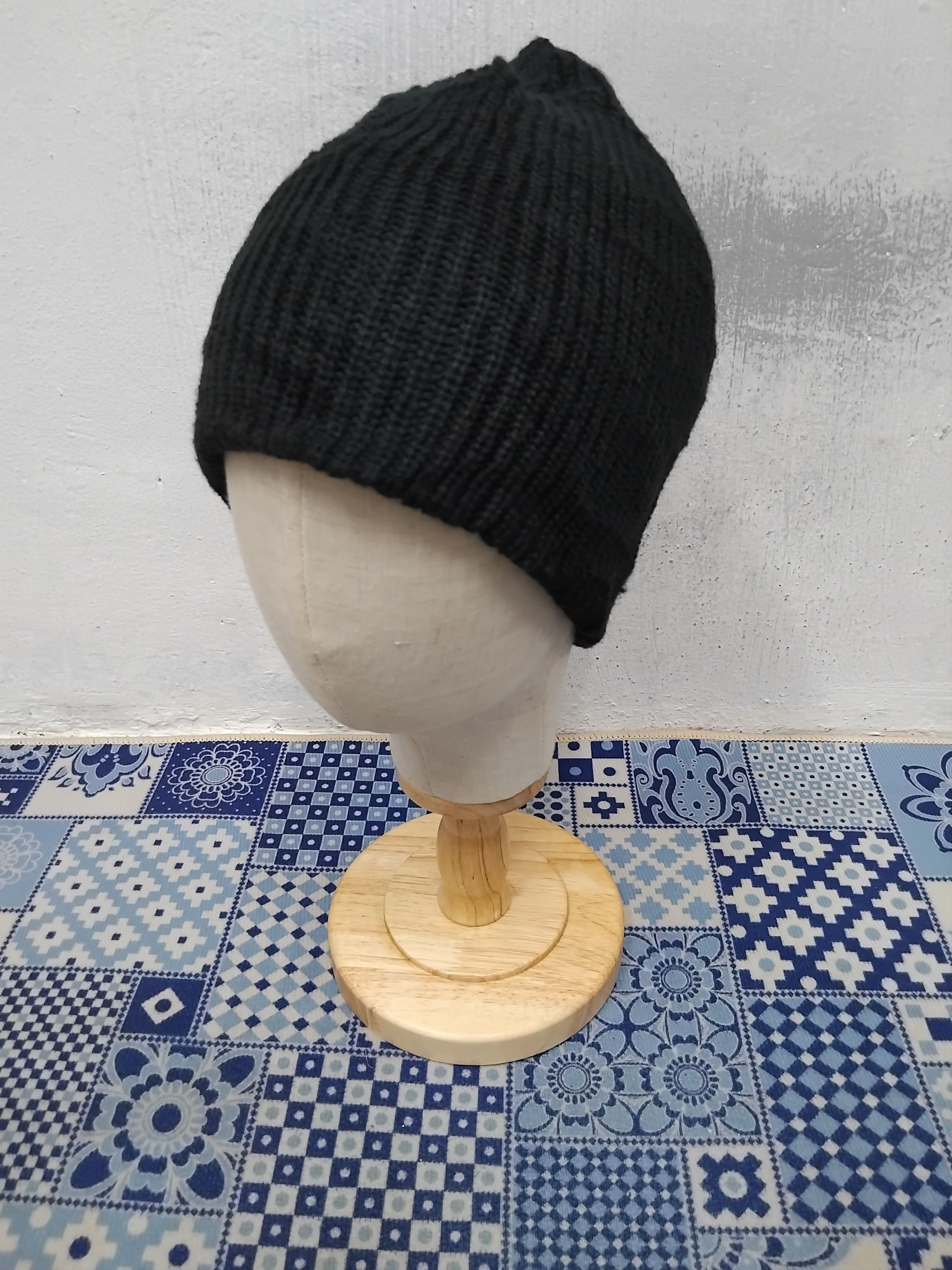 GU 💥Gu black colour Japanese brand beanie Size ONE SIZE - 1 Thumbnail