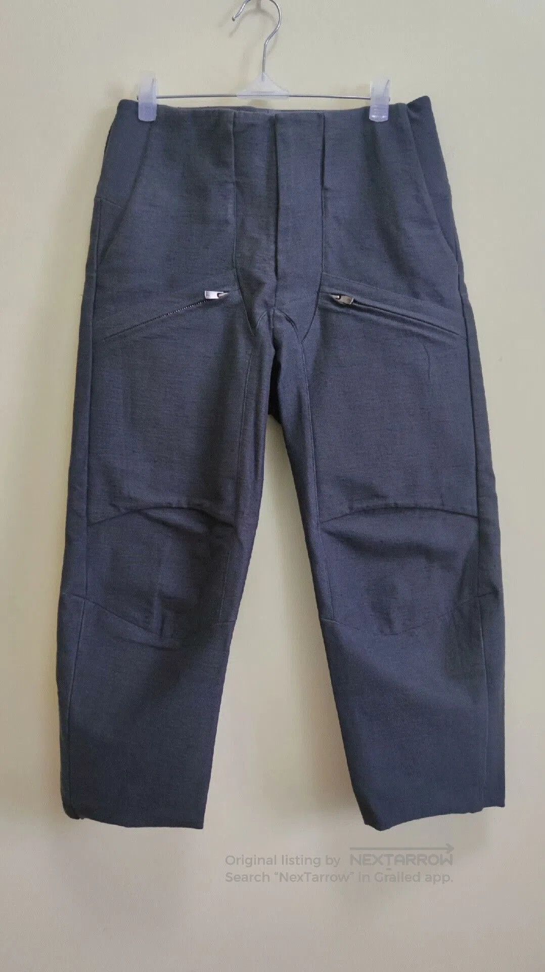 Heavyweight Avant-Garde Cropped Pants.