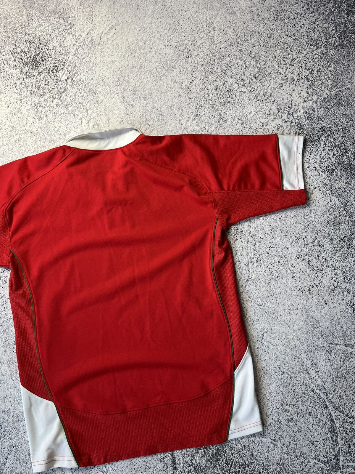 Under Armour Wales Rugby Shirt Under Armour Home Top 2008/09 Jersey Men's Size US L / EU 52-54 / 3 - 20 Thumbnail