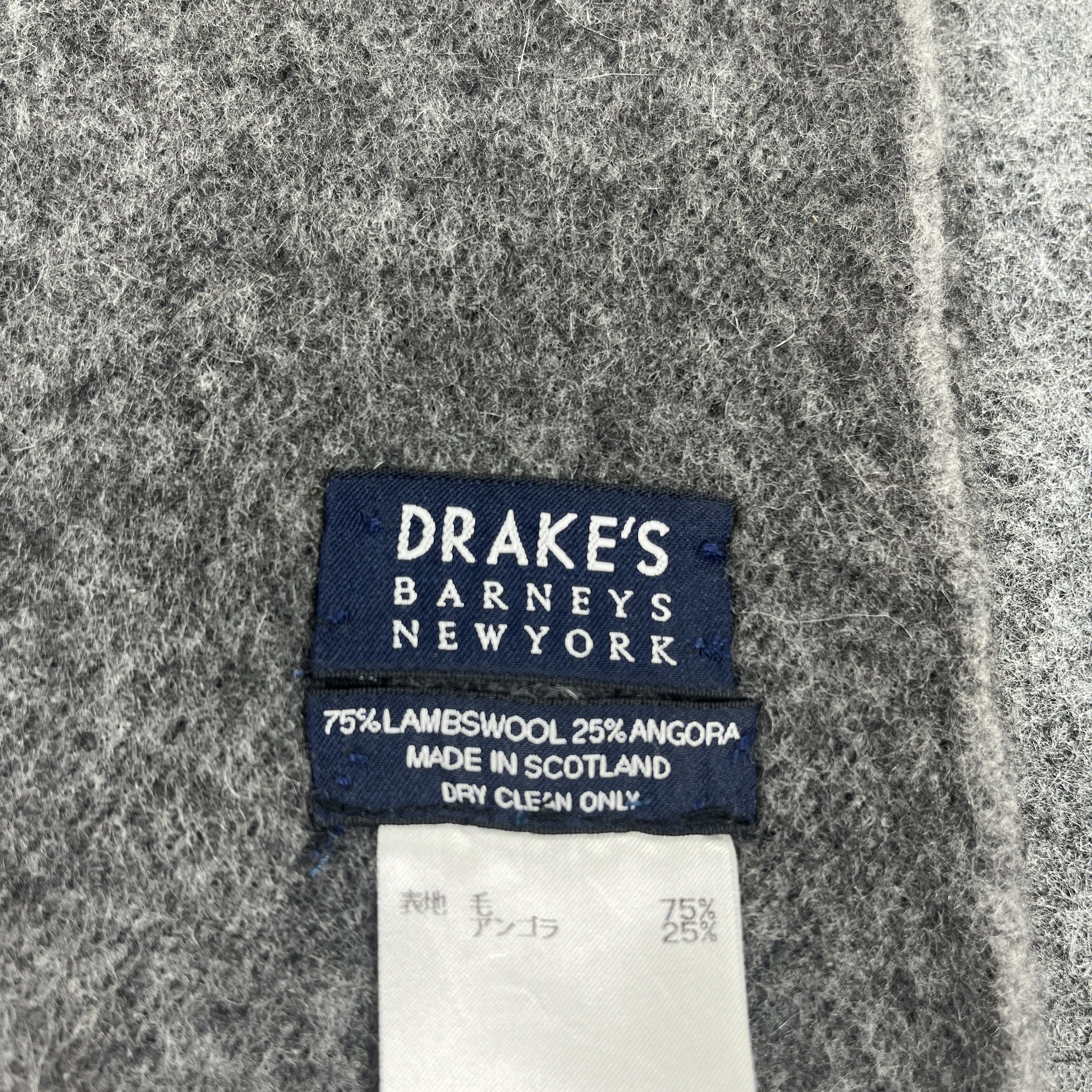 Barneys New York Drake Scarf / Muffler / Neckwear T957 Size ONE SIZE - 6 Thumbnail