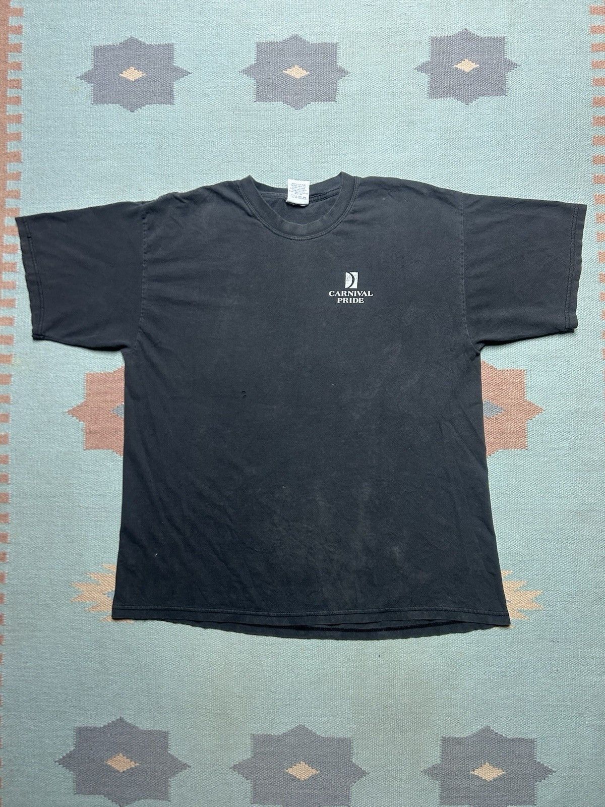Vintage Vtg t shirt carnival pride cruise ship fireworks faded XL Size US XL / EU 56 / 4 - 4 Thumbnail