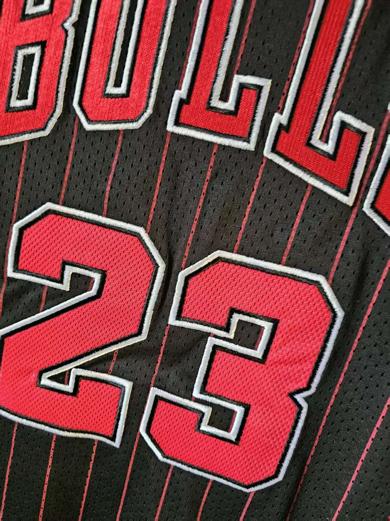 NBA Chicago Bulls Michael Jordan Jersey Double Stitched Stripe Size US M / EU 48-50 / 2 - 3 Thumbnail
