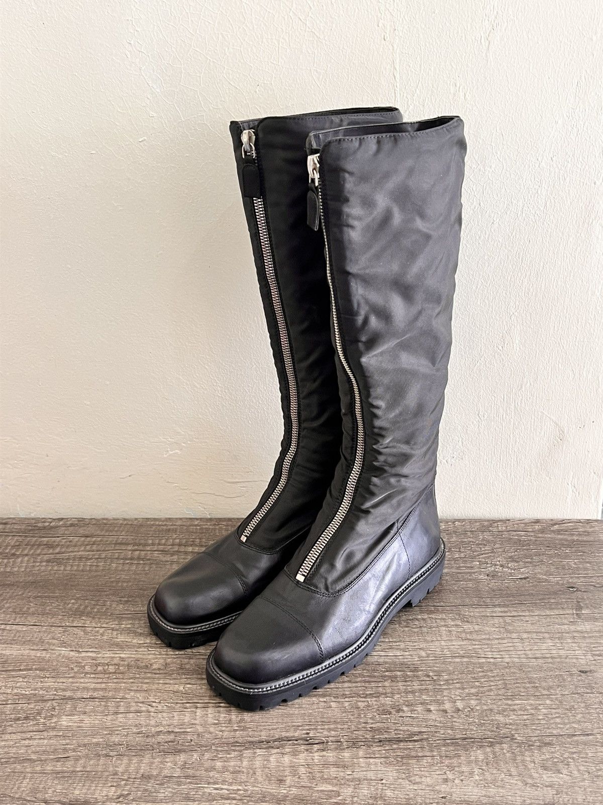 Prada Prada Nylon/Leather FW94 Size US 7 / IT 37 - 1 Thumbnail