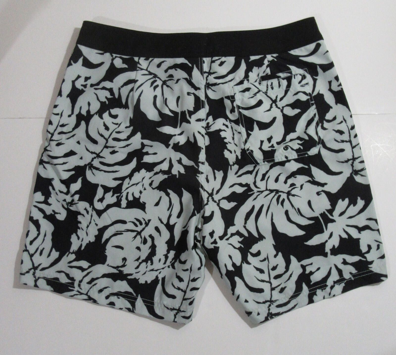Nautica Nautica Men's Tropical Palm Print Board Shorts 30 NWT Size US 30 / EU 46 - 3 Thumbnail