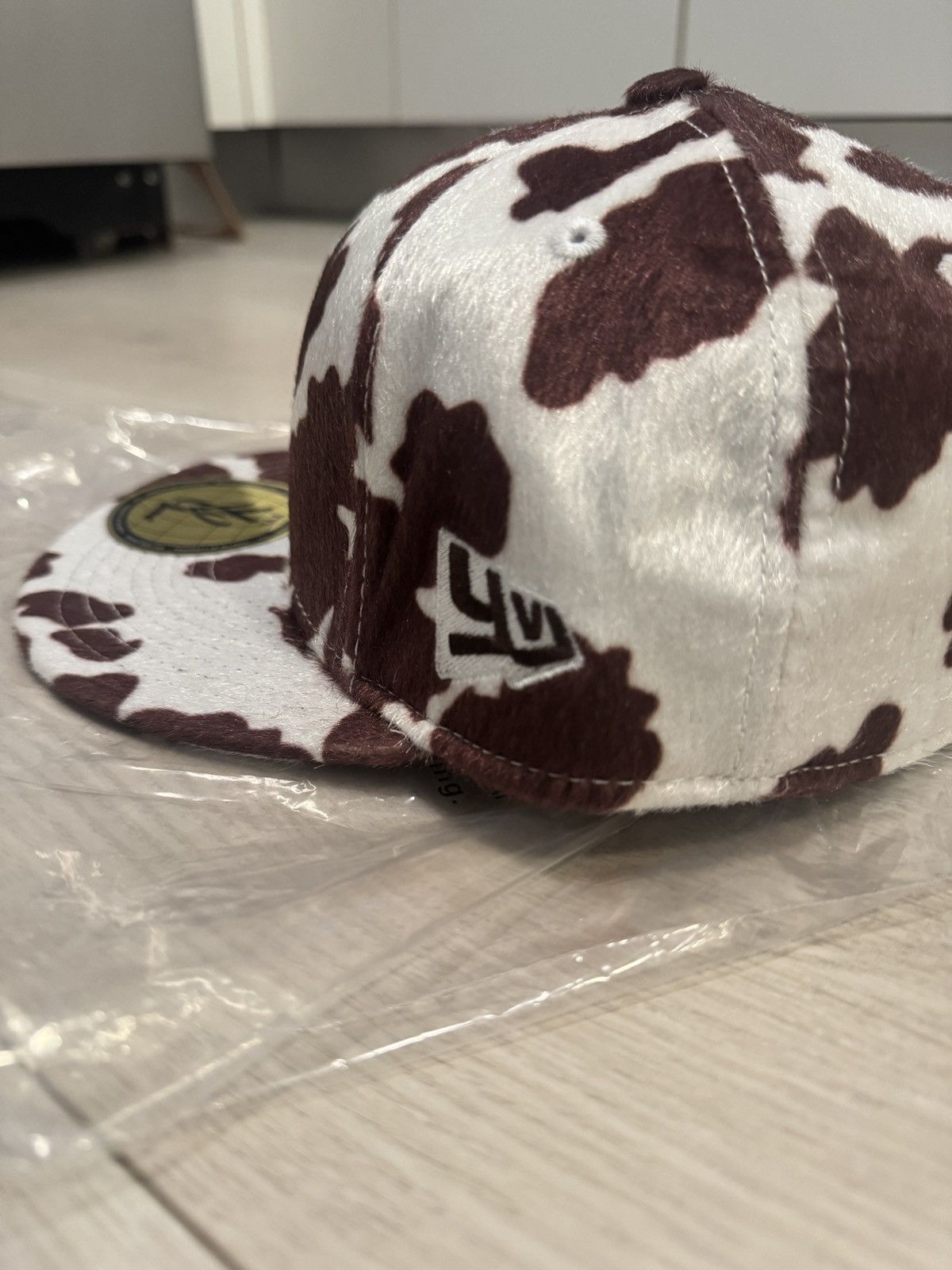 Playboi Carti YVL Fitted Cap Cow Size ONE SIZE - 4 Thumbnail